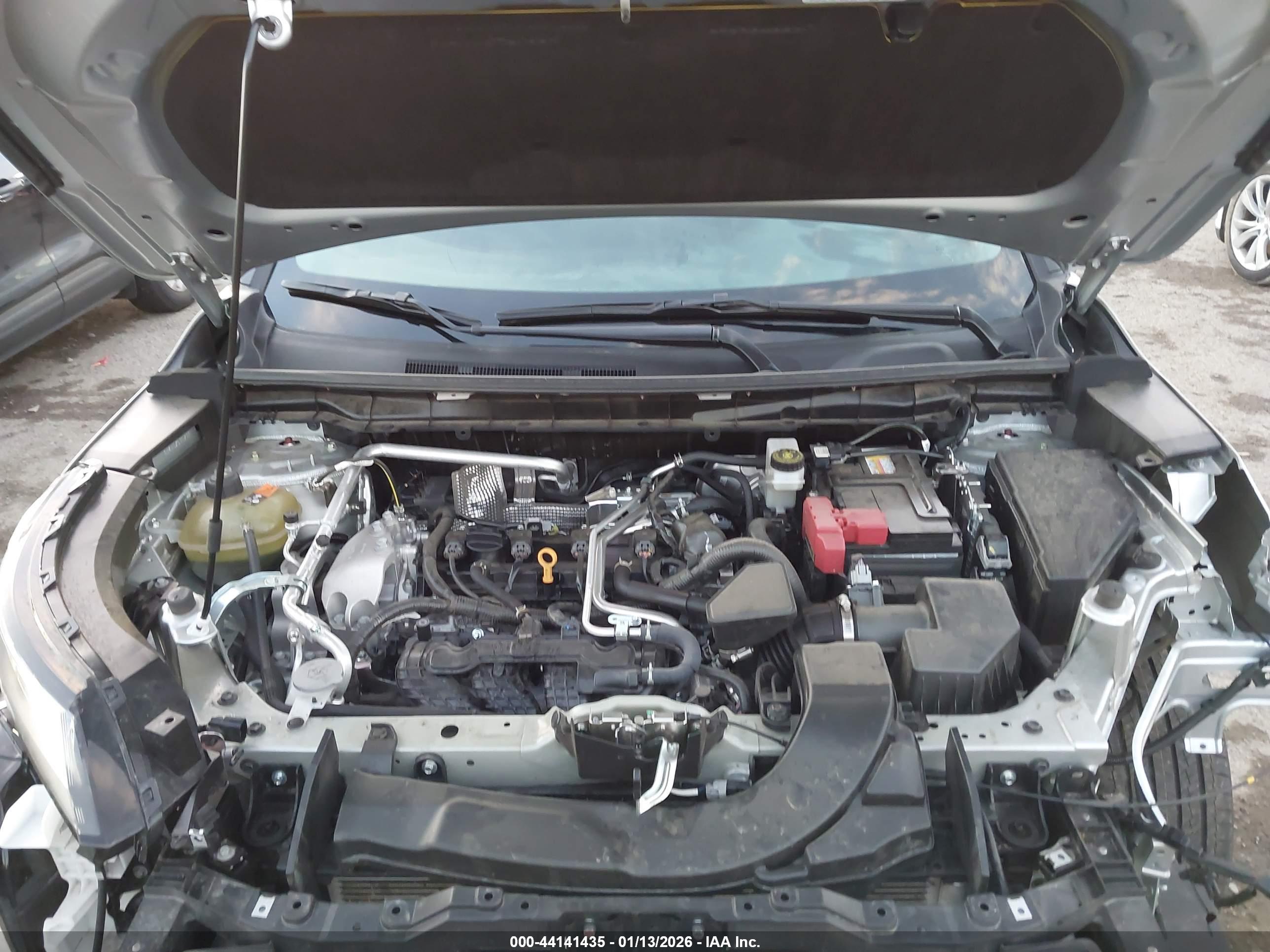 MITSUBISHI OUTLANDER image 10