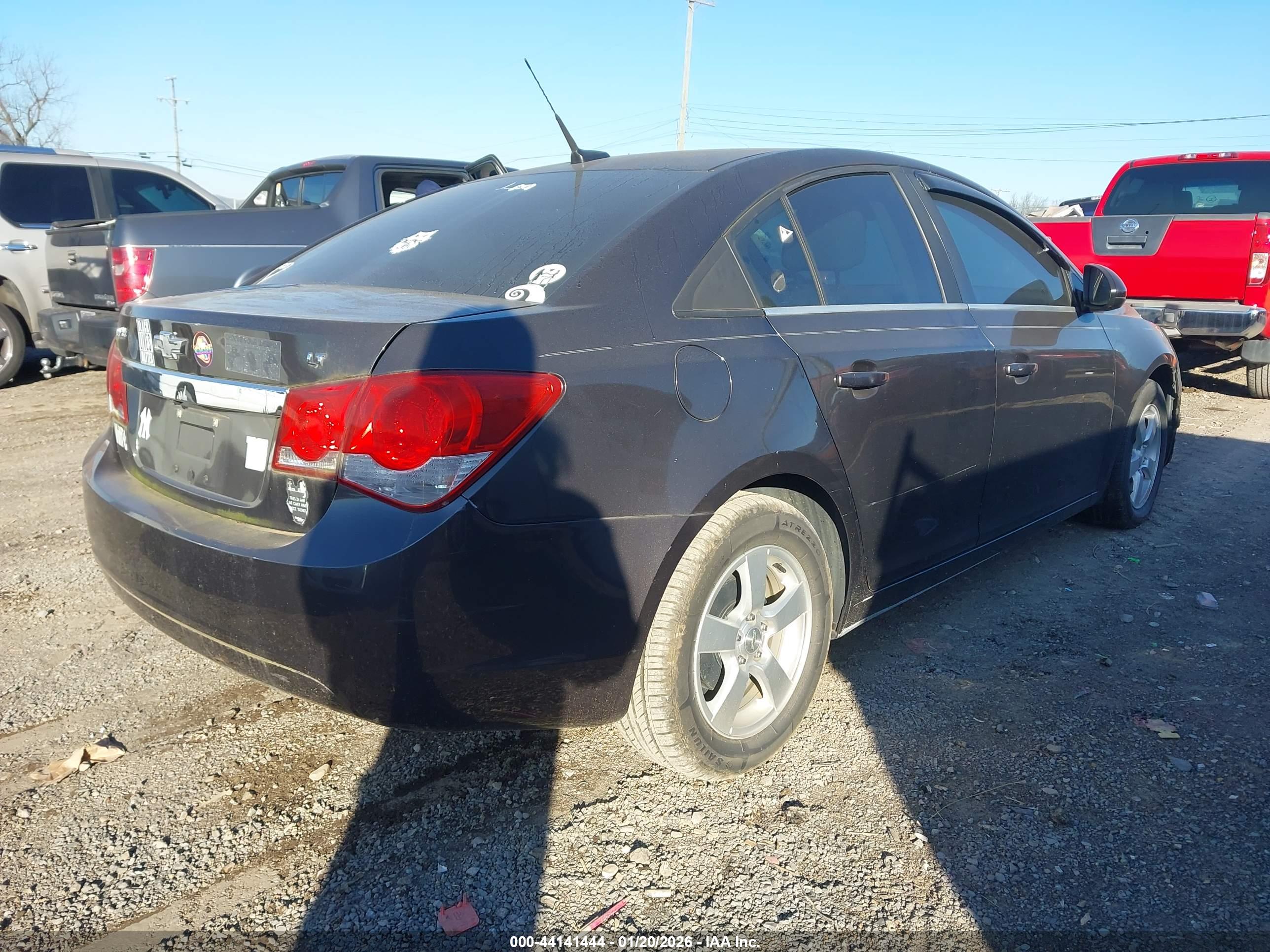 CHEVROLET CRUZE image 4