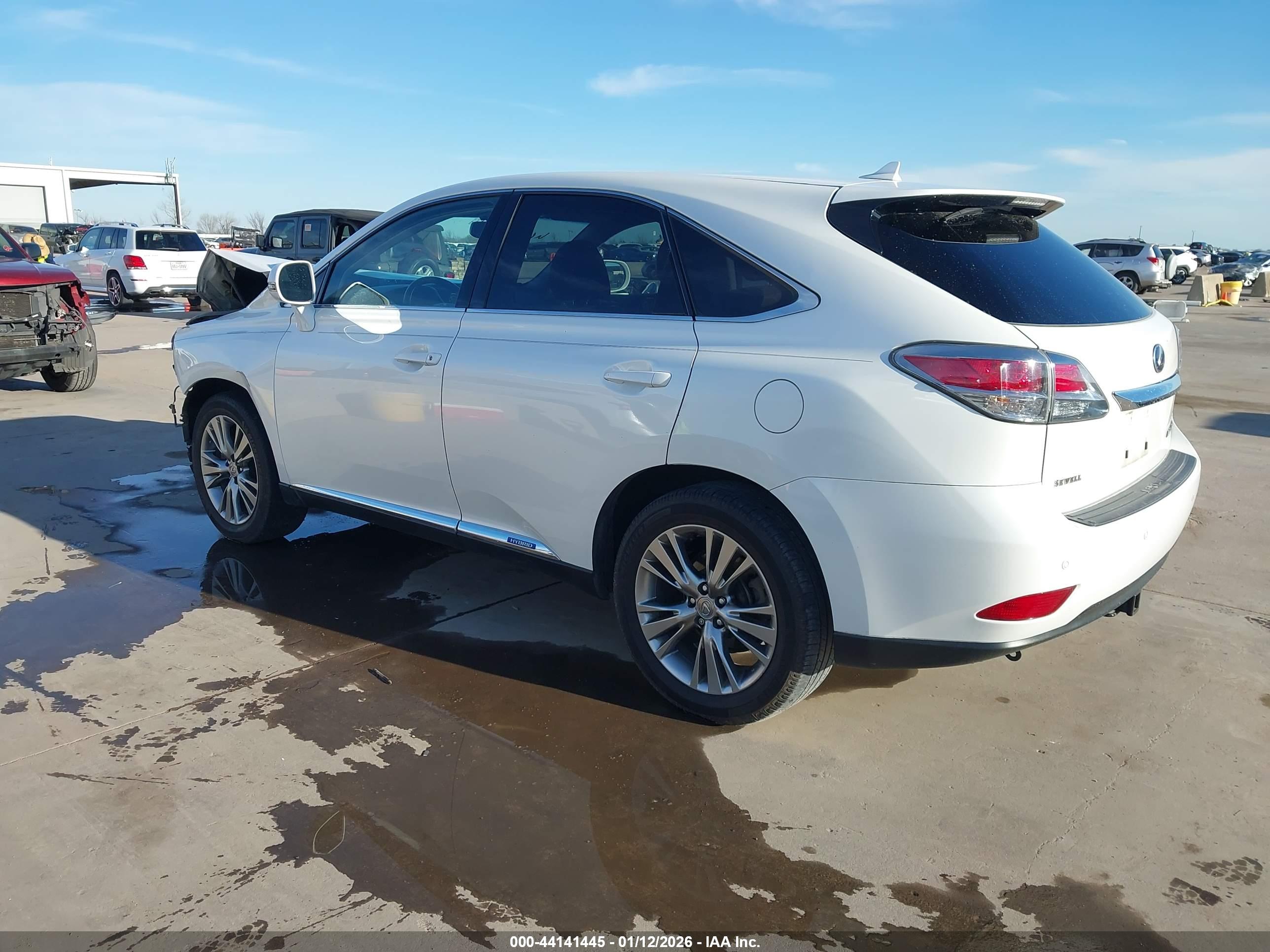 LEXUS RX image 3