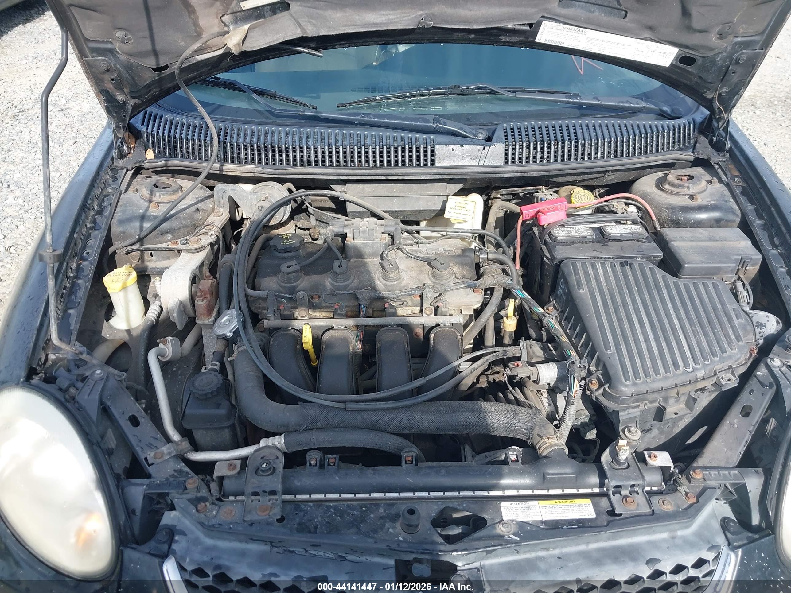 DODGE NEON image 10