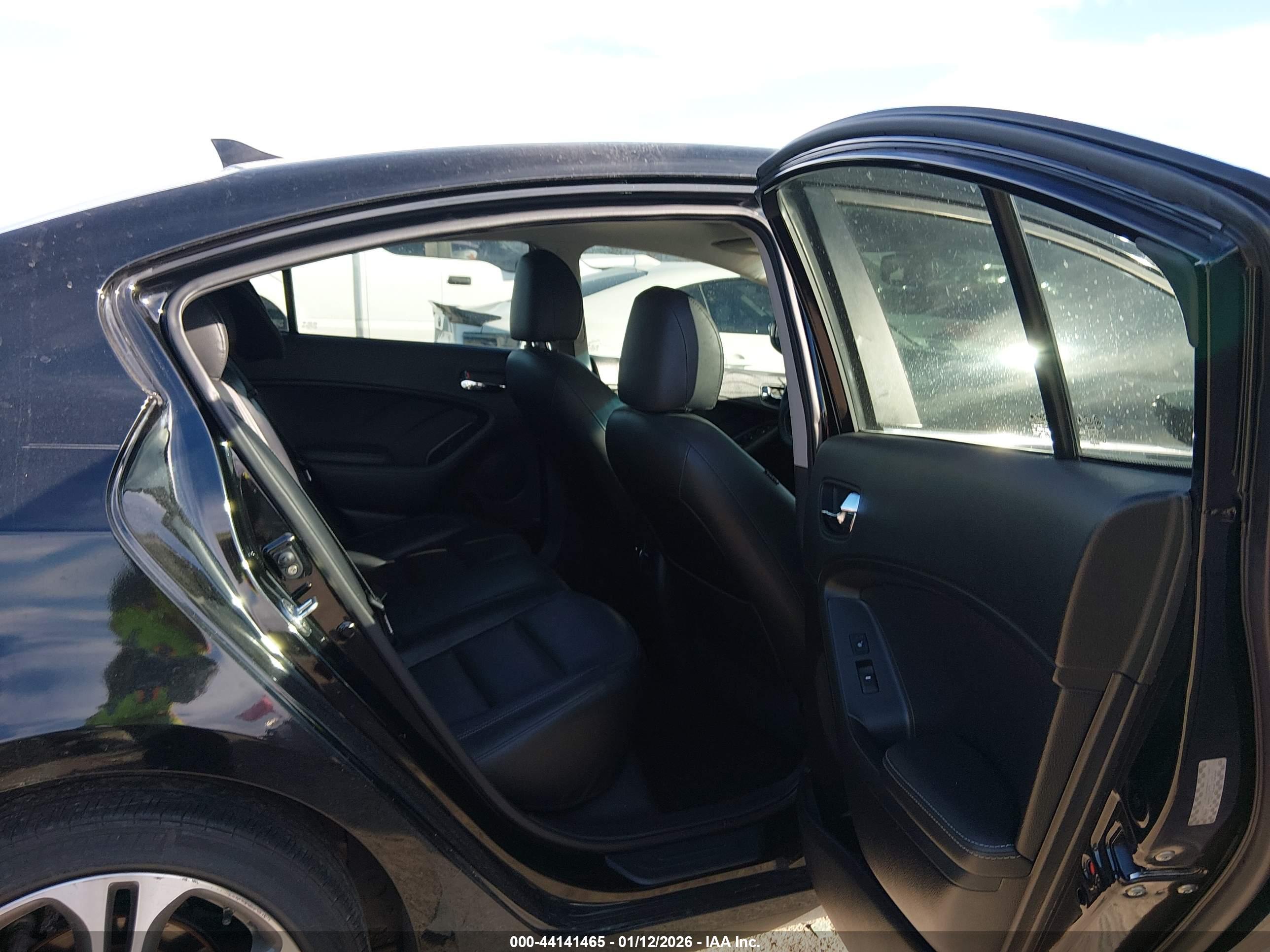 KIA FORTE image 8