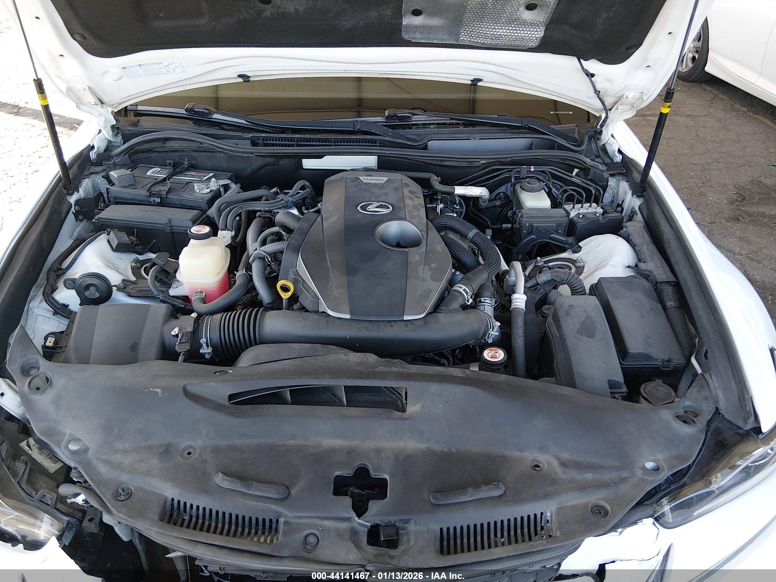 LEXUS IS image 10