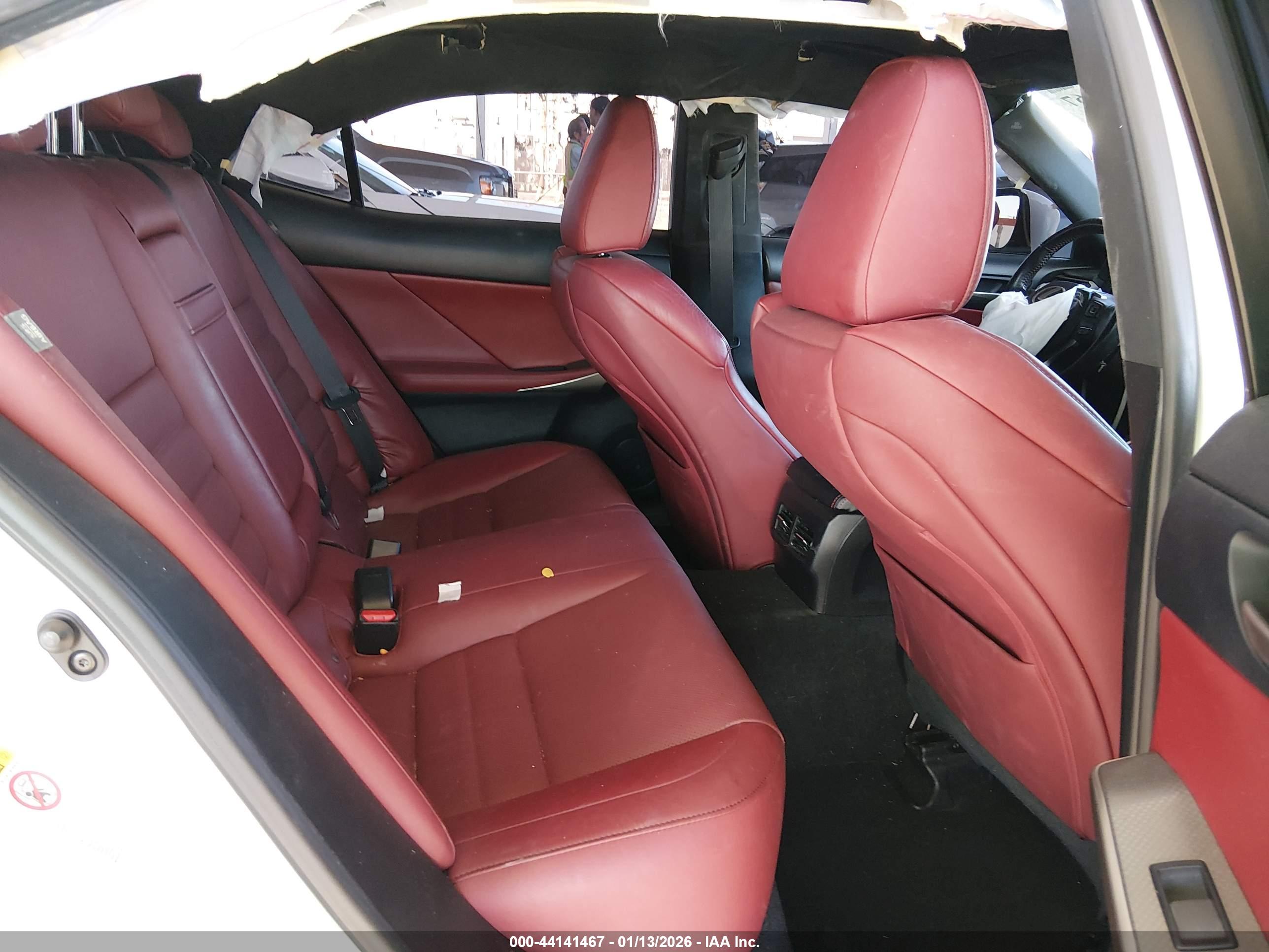LEXUS IS image 8