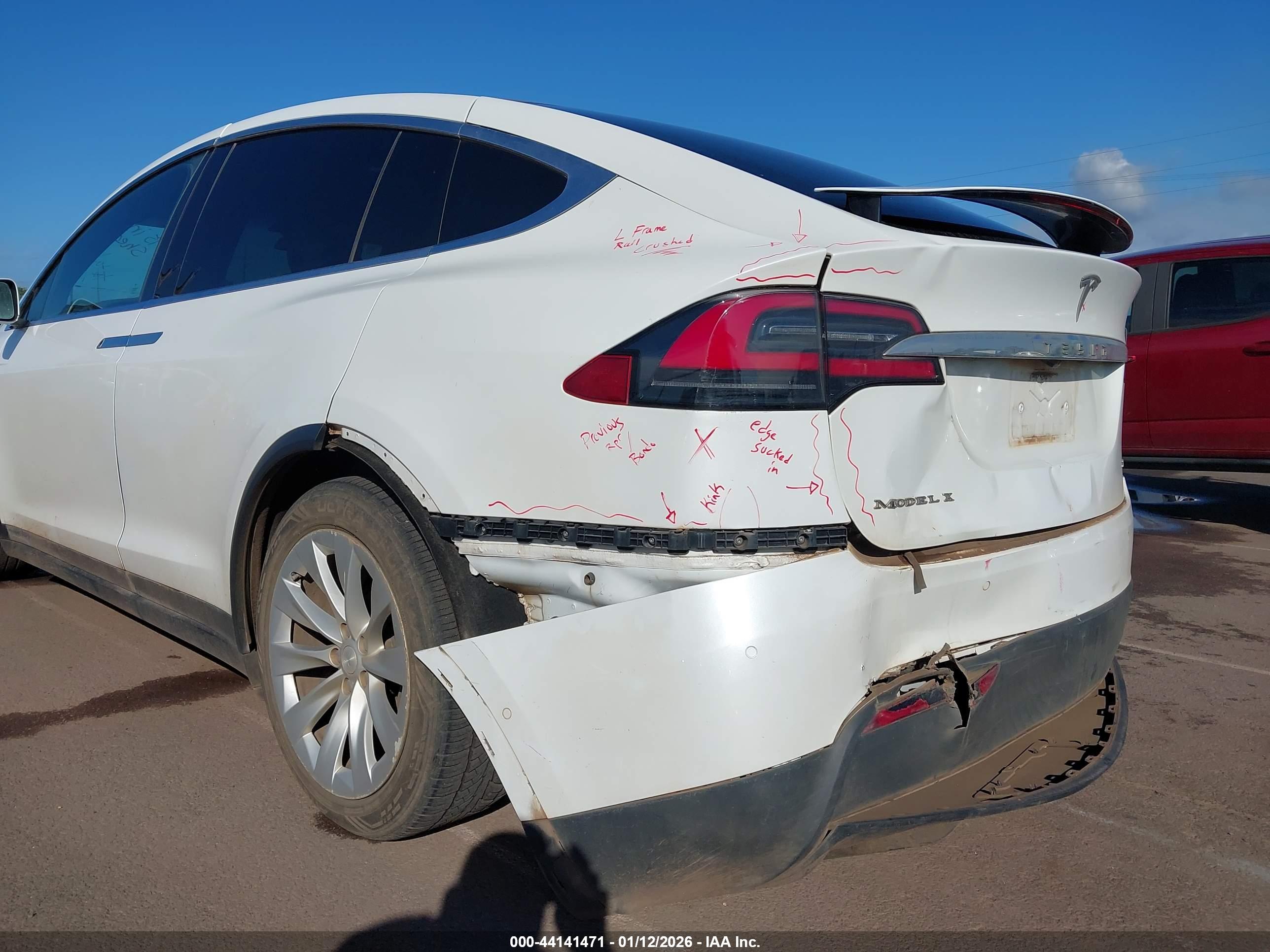 TESLA MODEL image 6