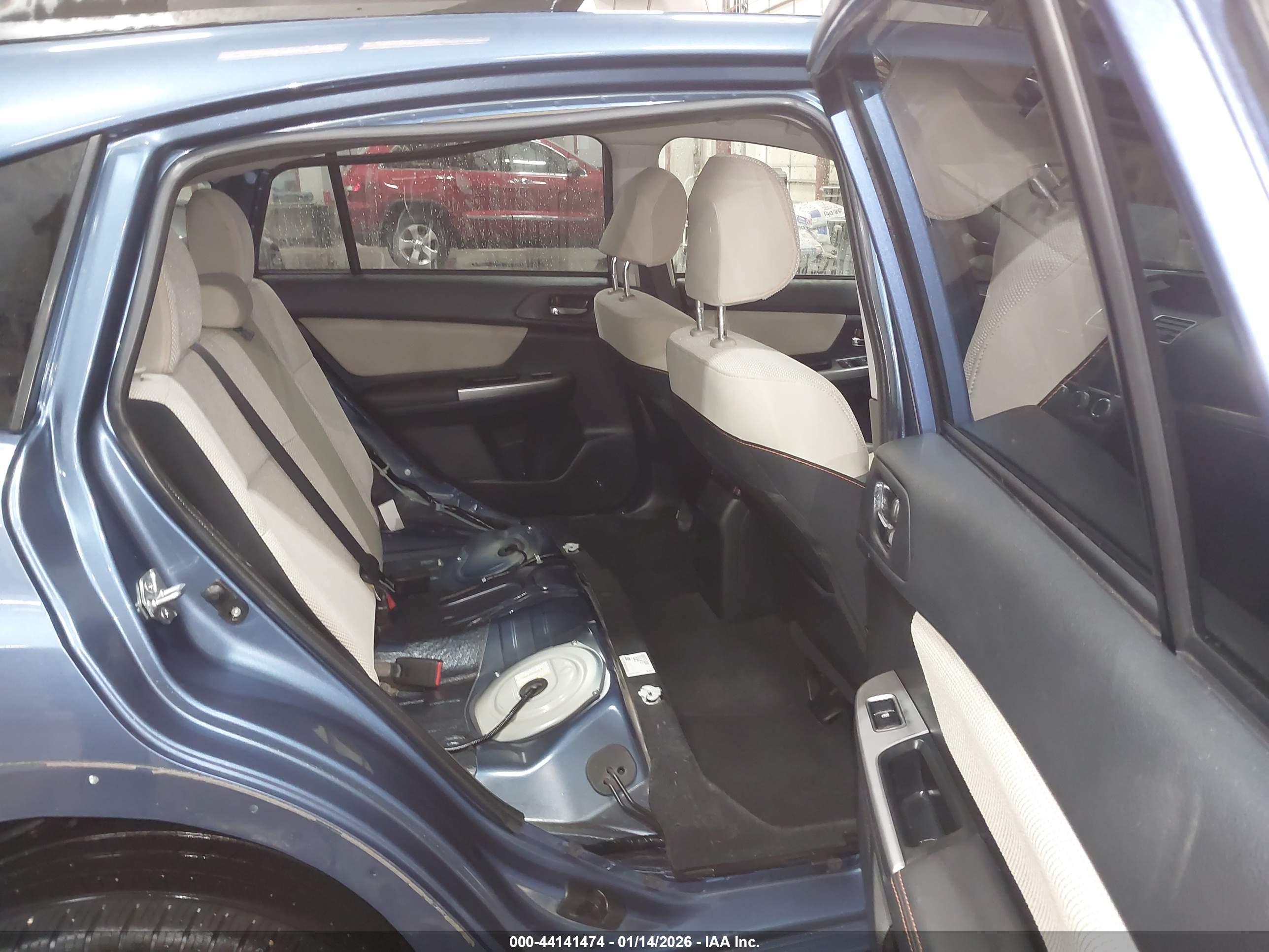SUBARU CROSSTREK image 8