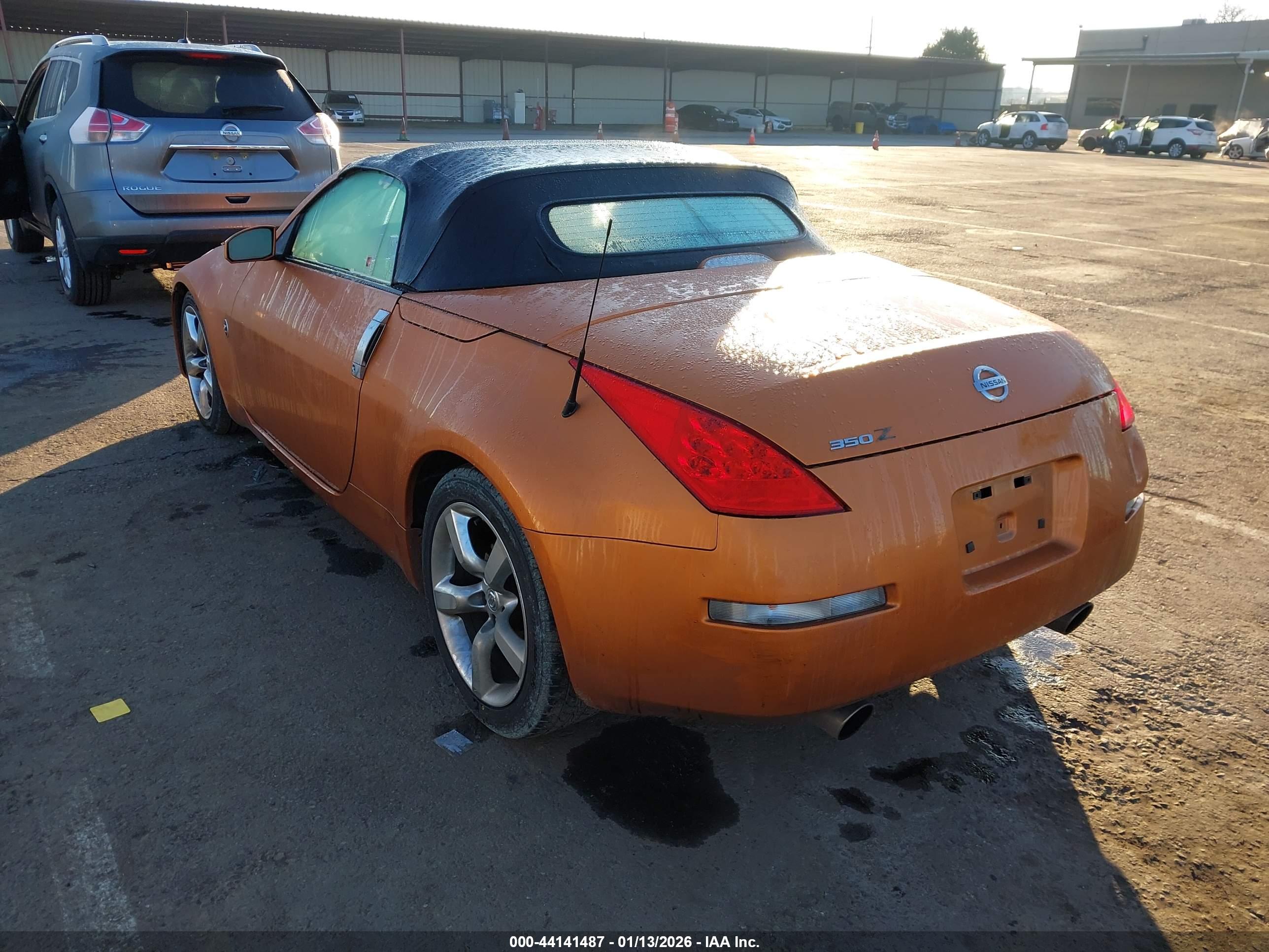 NISSAN 350Z image 3