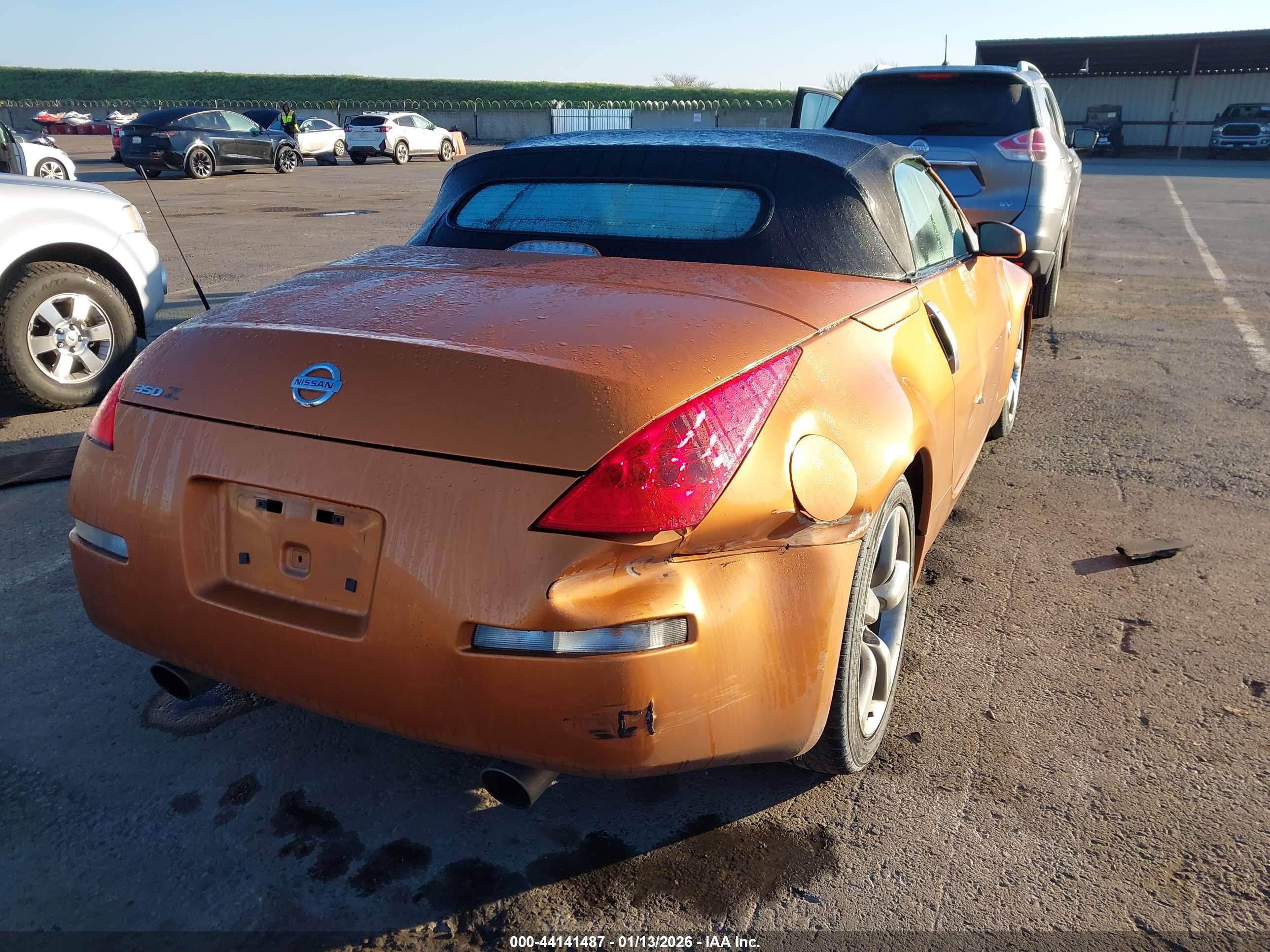 NISSAN 350Z image 4