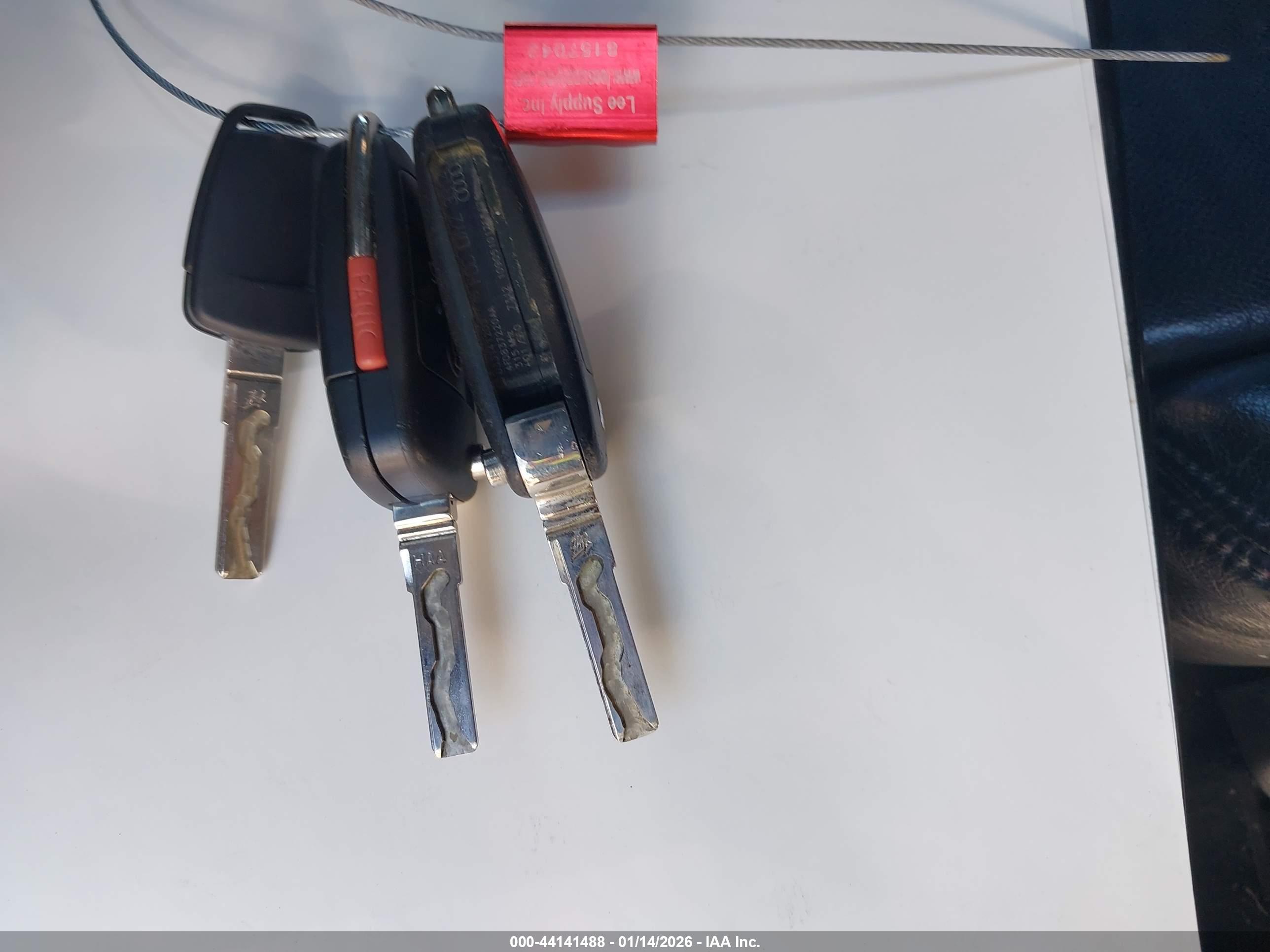 AUDI A6 image 11