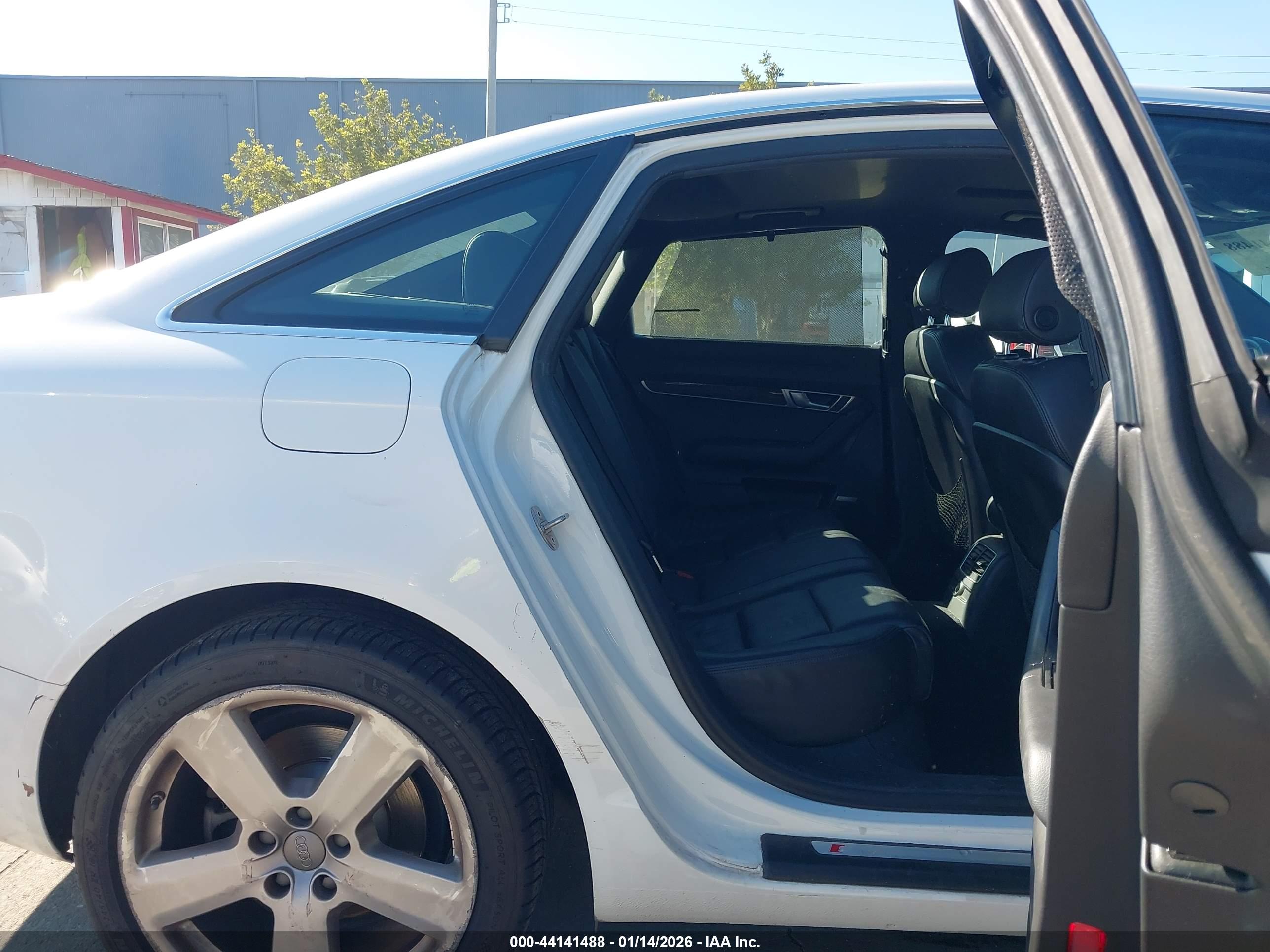 AUDI A6 image 8