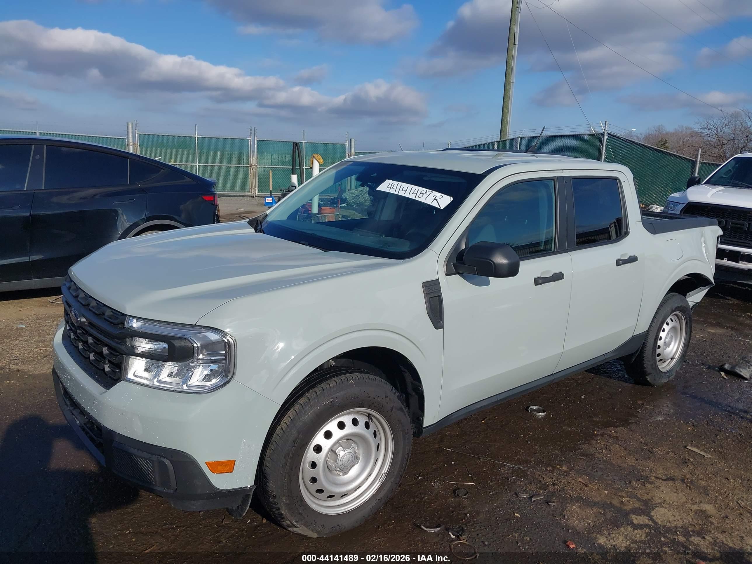 FORD MAVERICK image 2