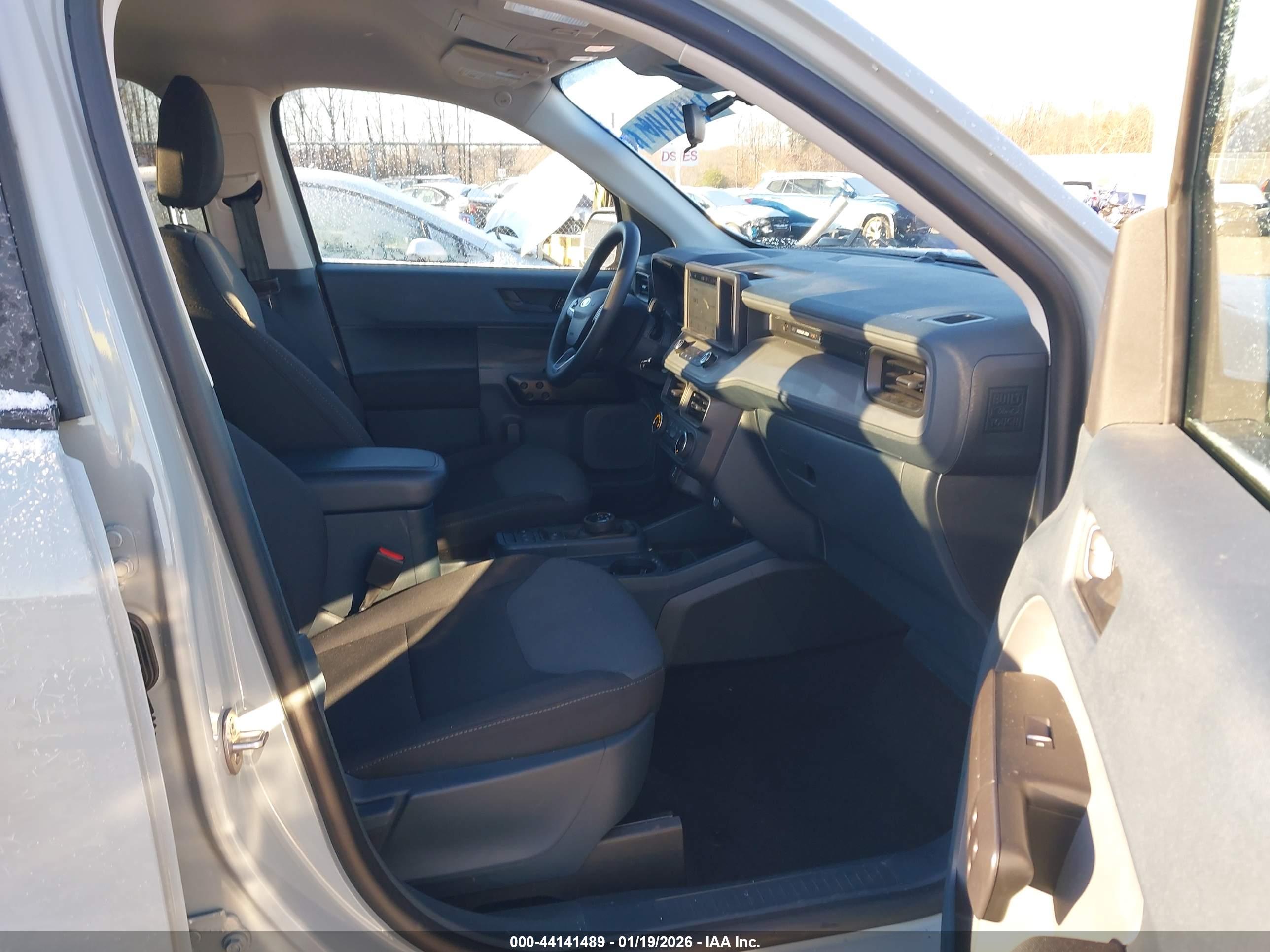 FORD MAVERICK image 5