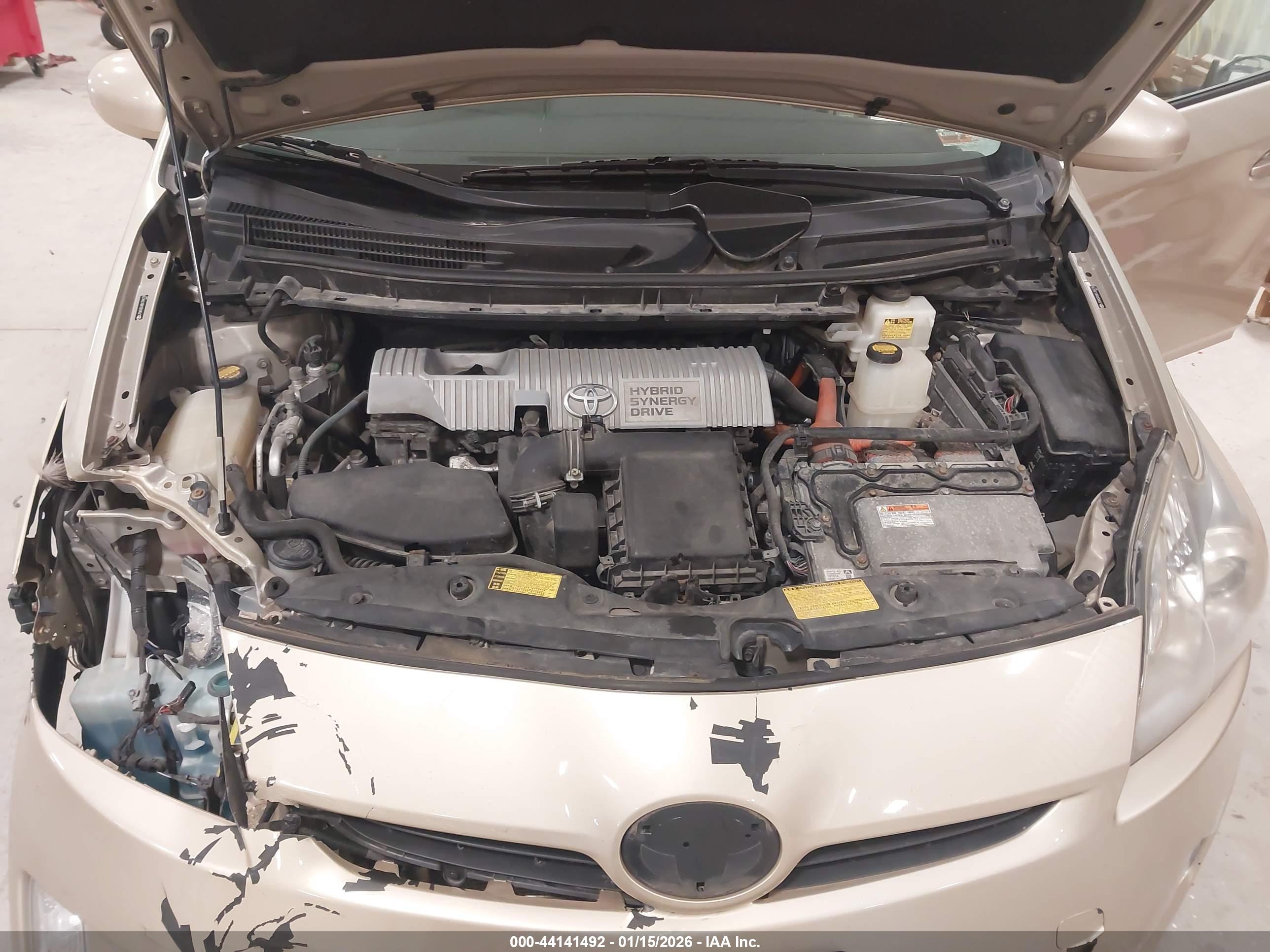 TOYOTA PRIUS image 10