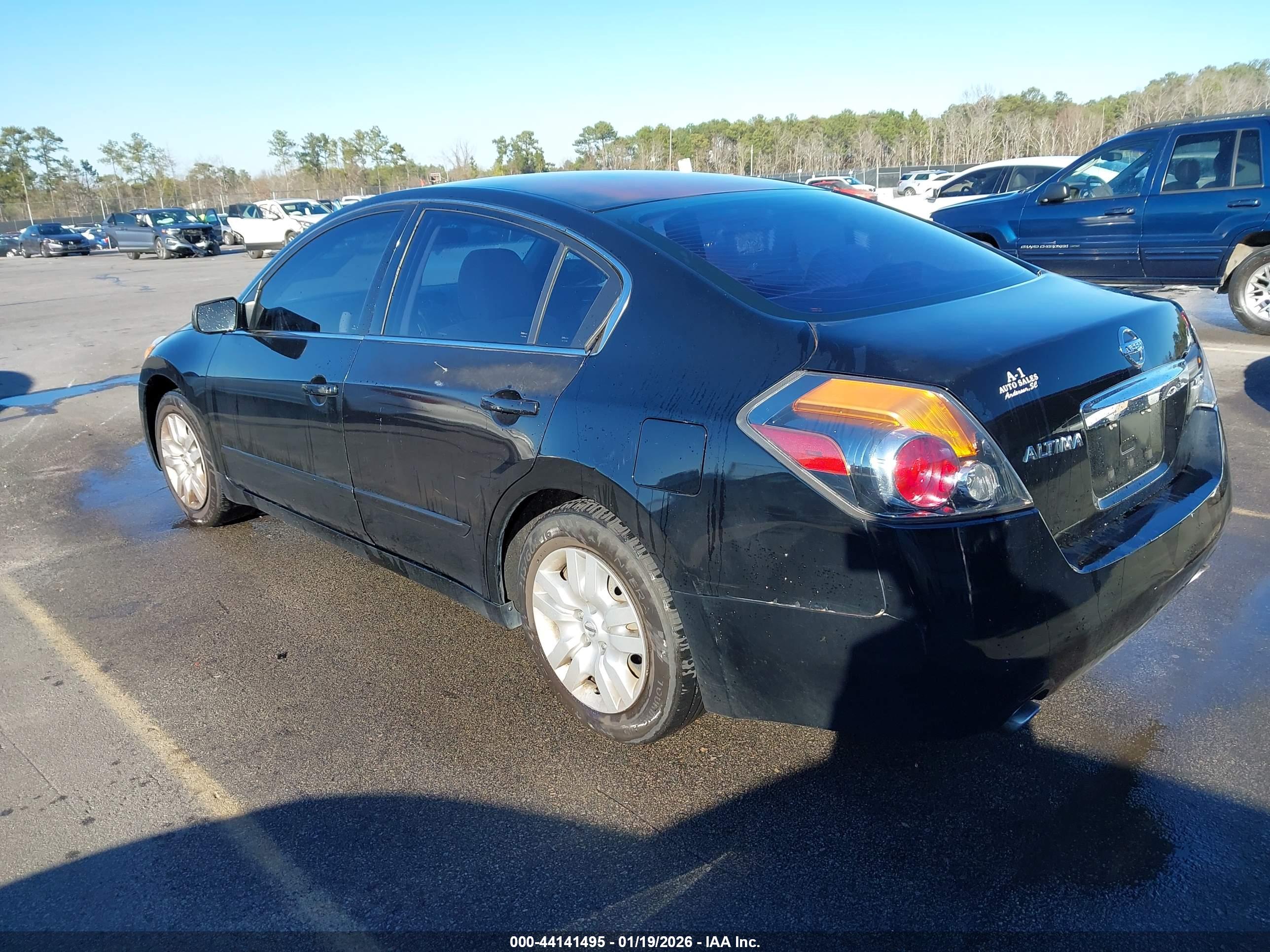 NISSAN ALTIMA image 3