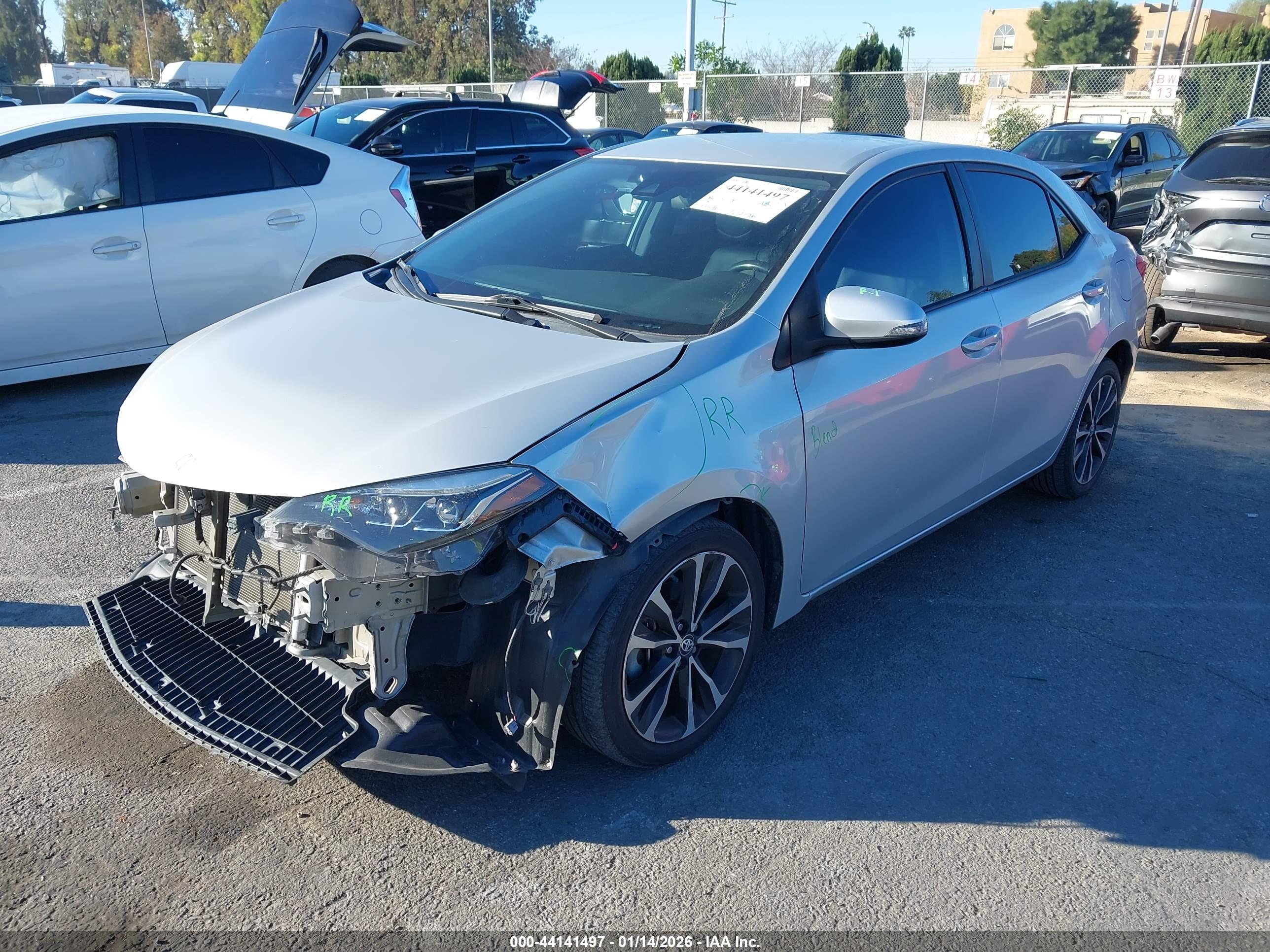 TOYOTA COROLLA image 2