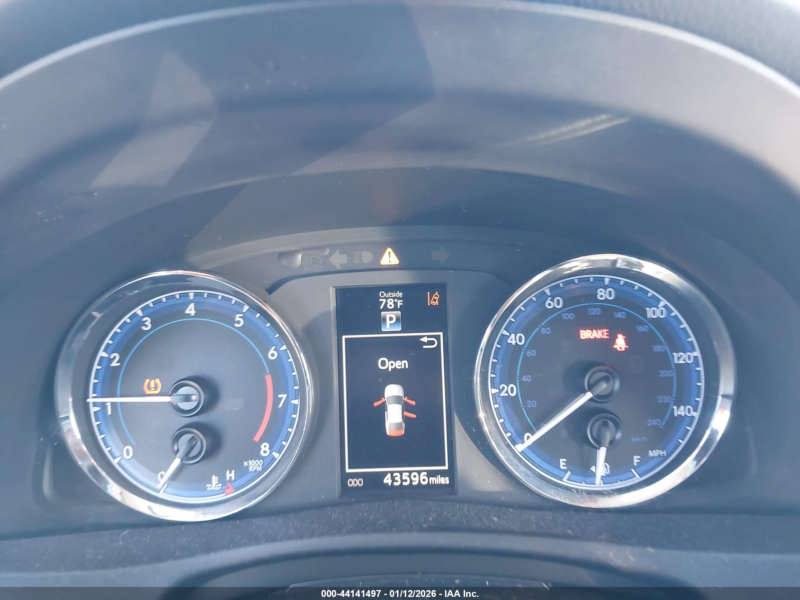 TOYOTA COROLLA image 7
