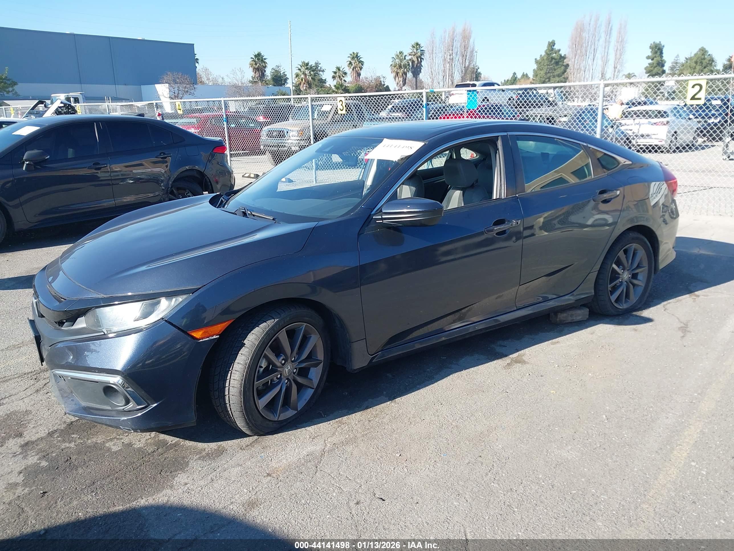 HONDA CIVIC image 2
