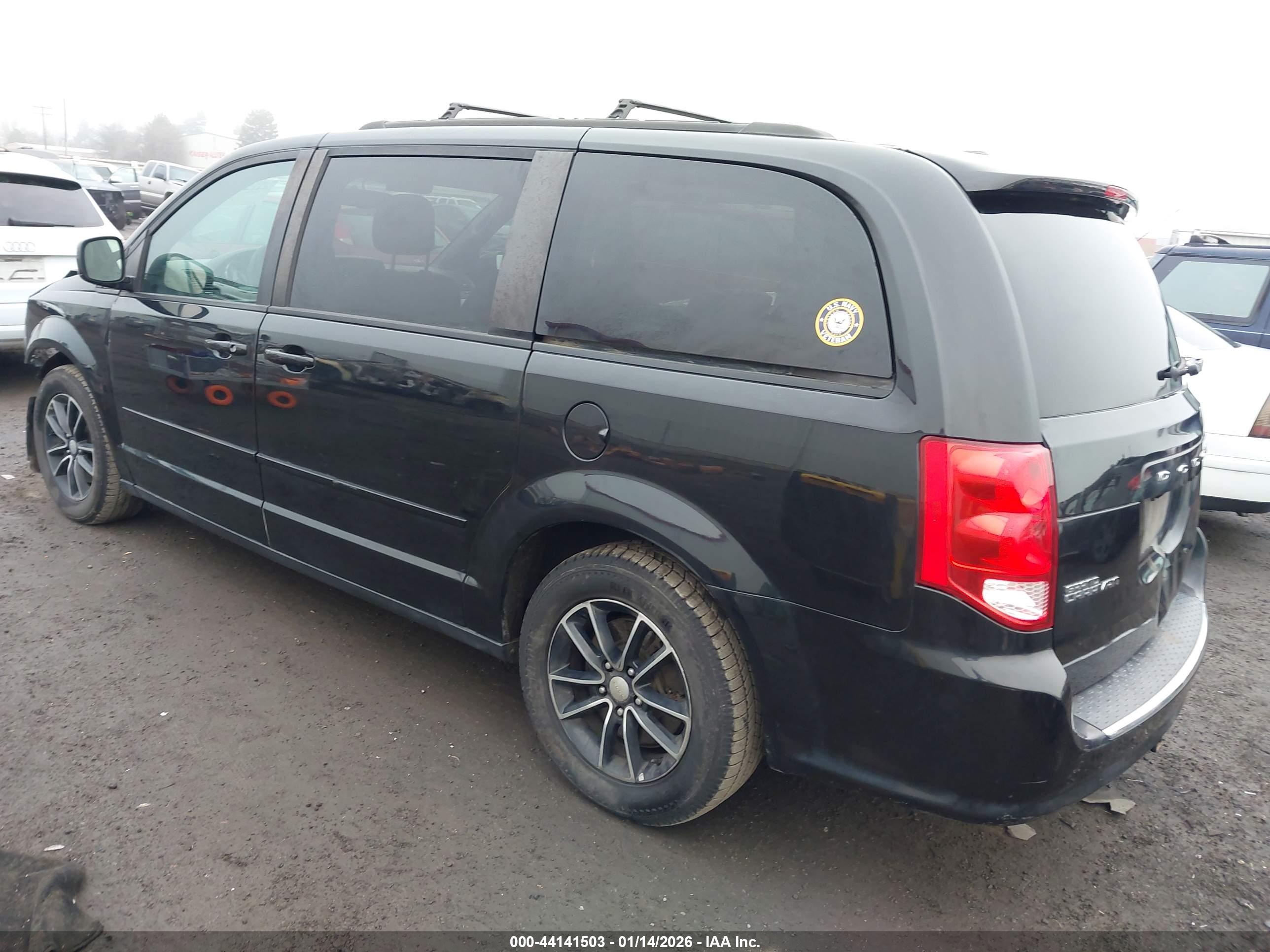 DODGE GRAND image 3