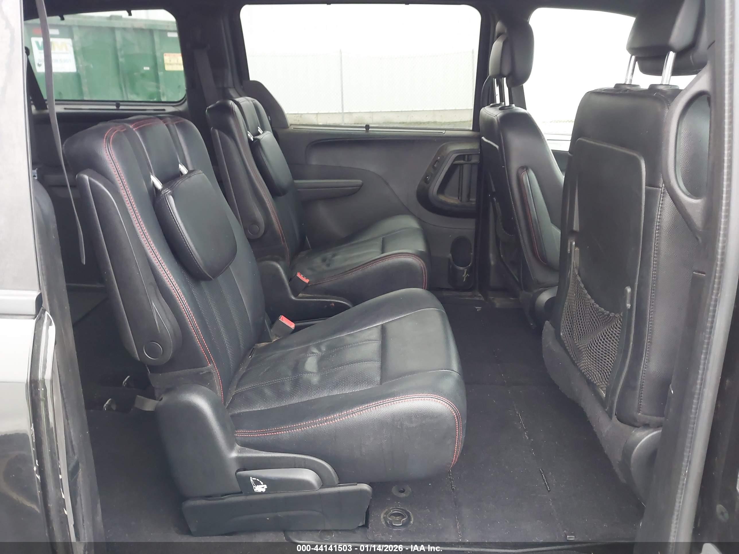 DODGE GRAND image 8