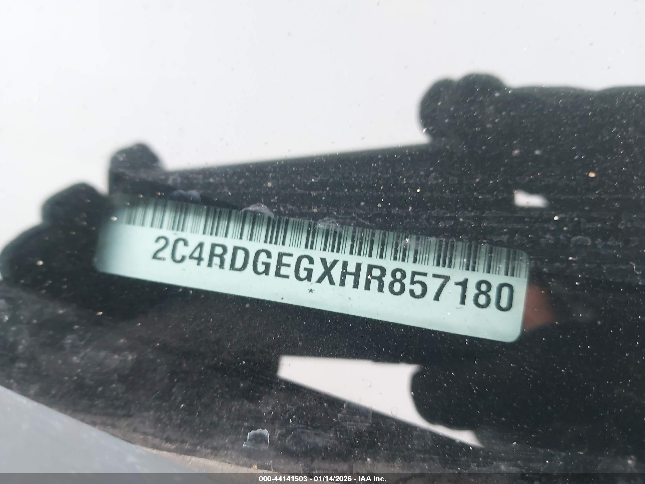 DODGE GRAND image 9