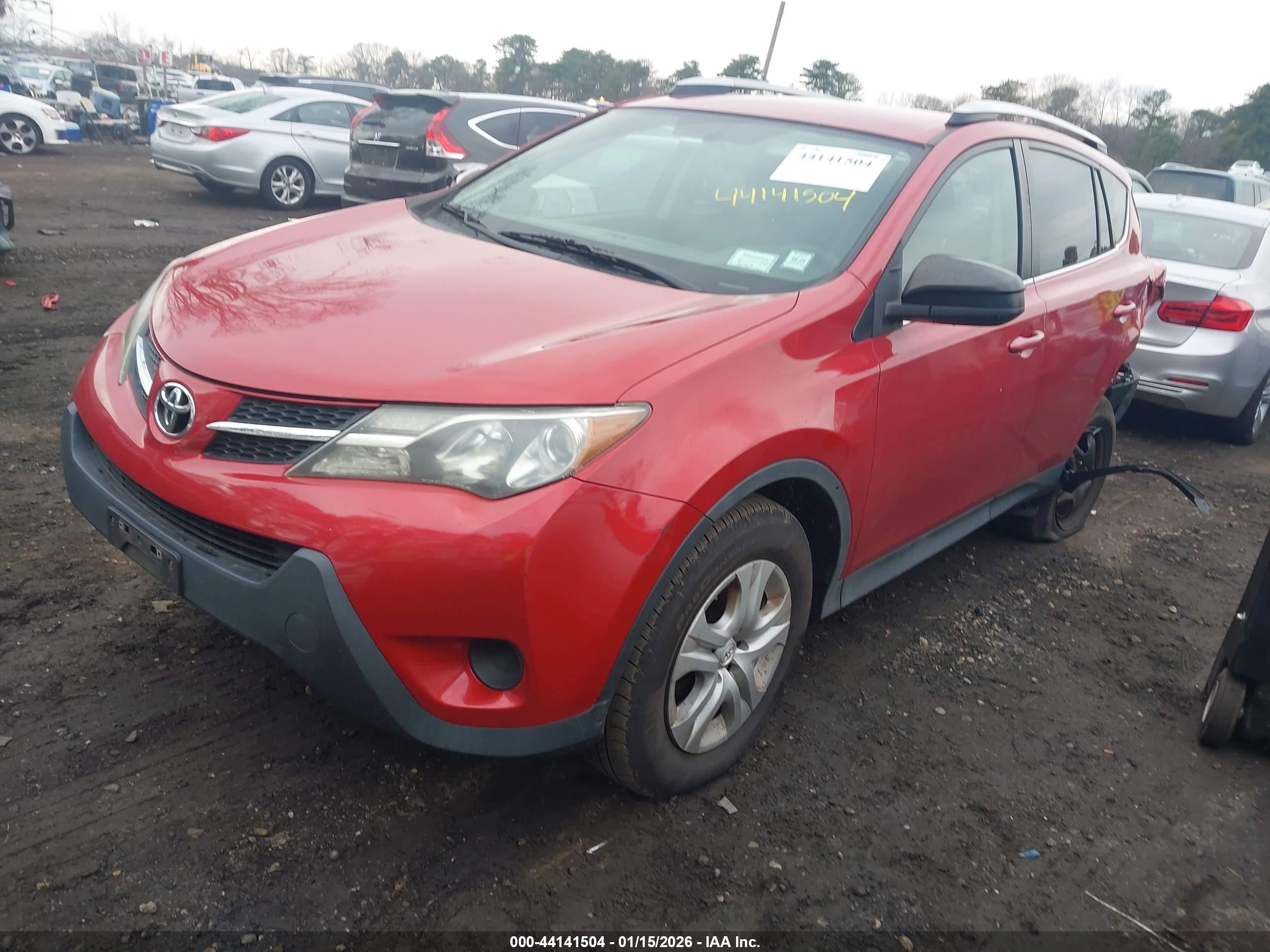 TOYOTA RAV4 image 2