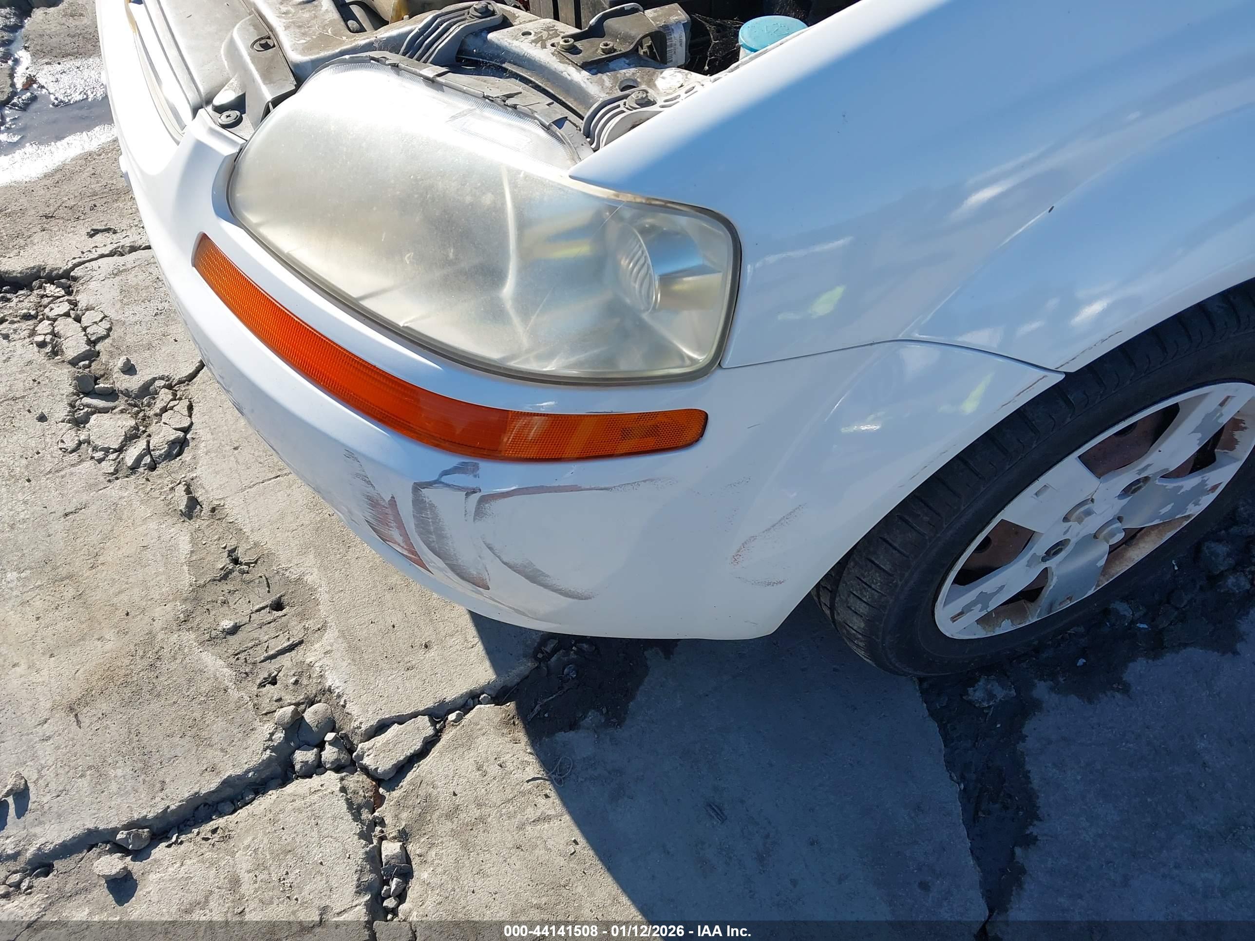 CHEVROLET AVEO image 6