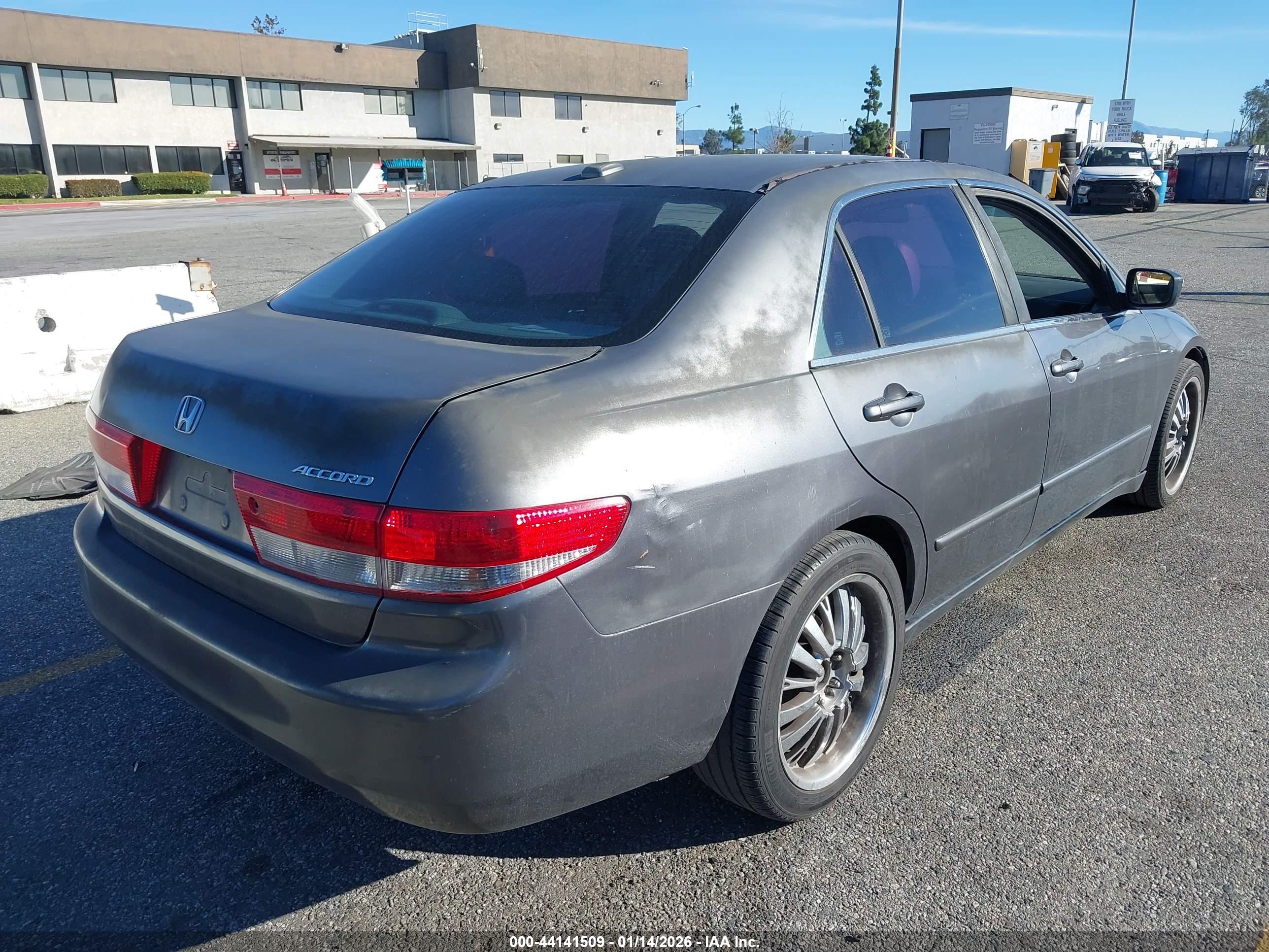 HONDA ACCORD image 4