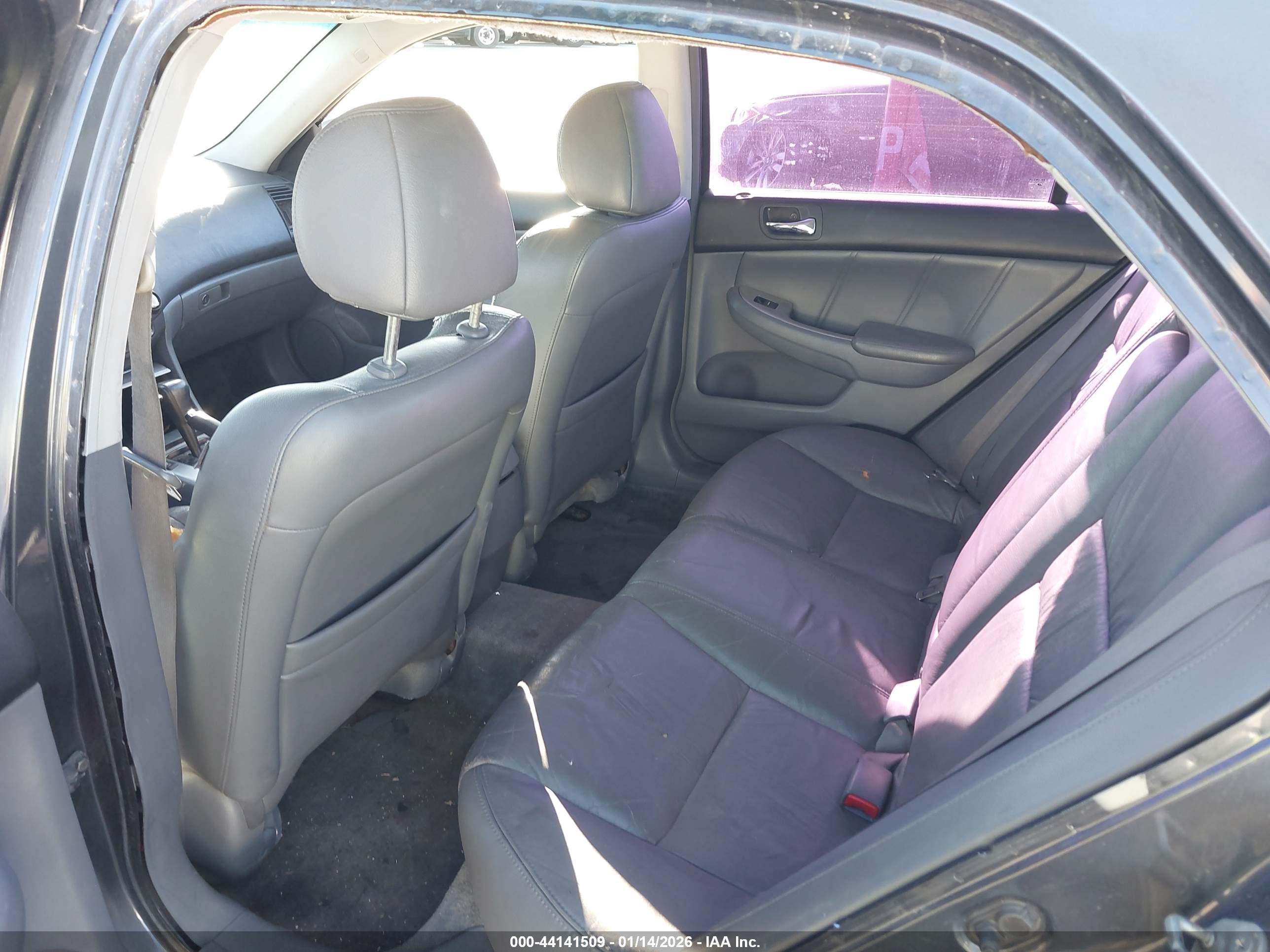 HONDA ACCORD image 8
