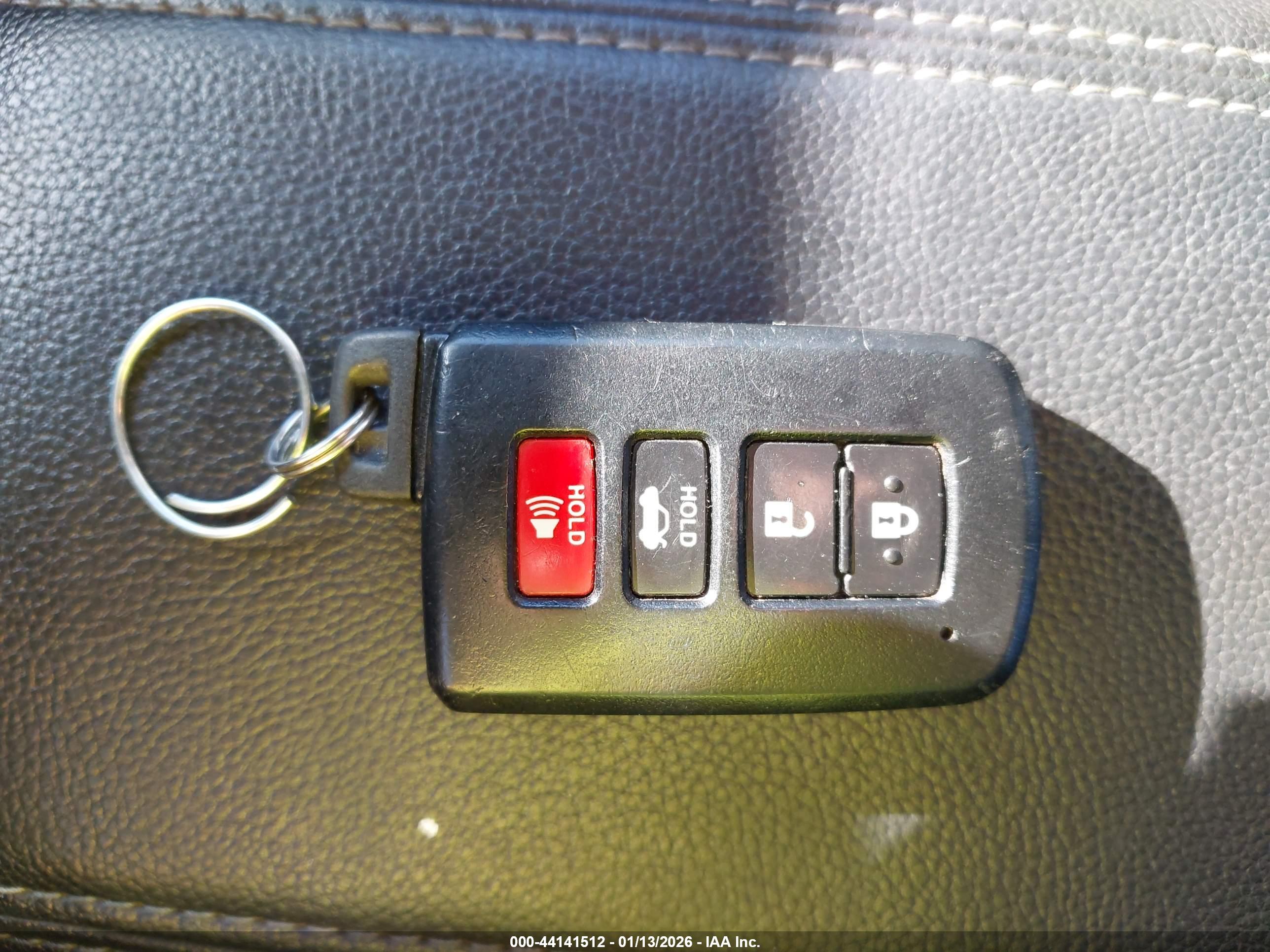 TOYOTA COROLLA image 11