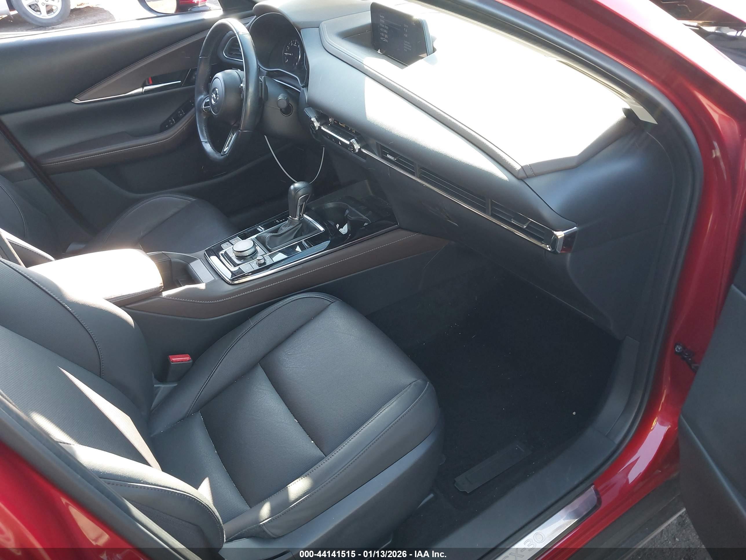 MAZDA CX-30 image 5