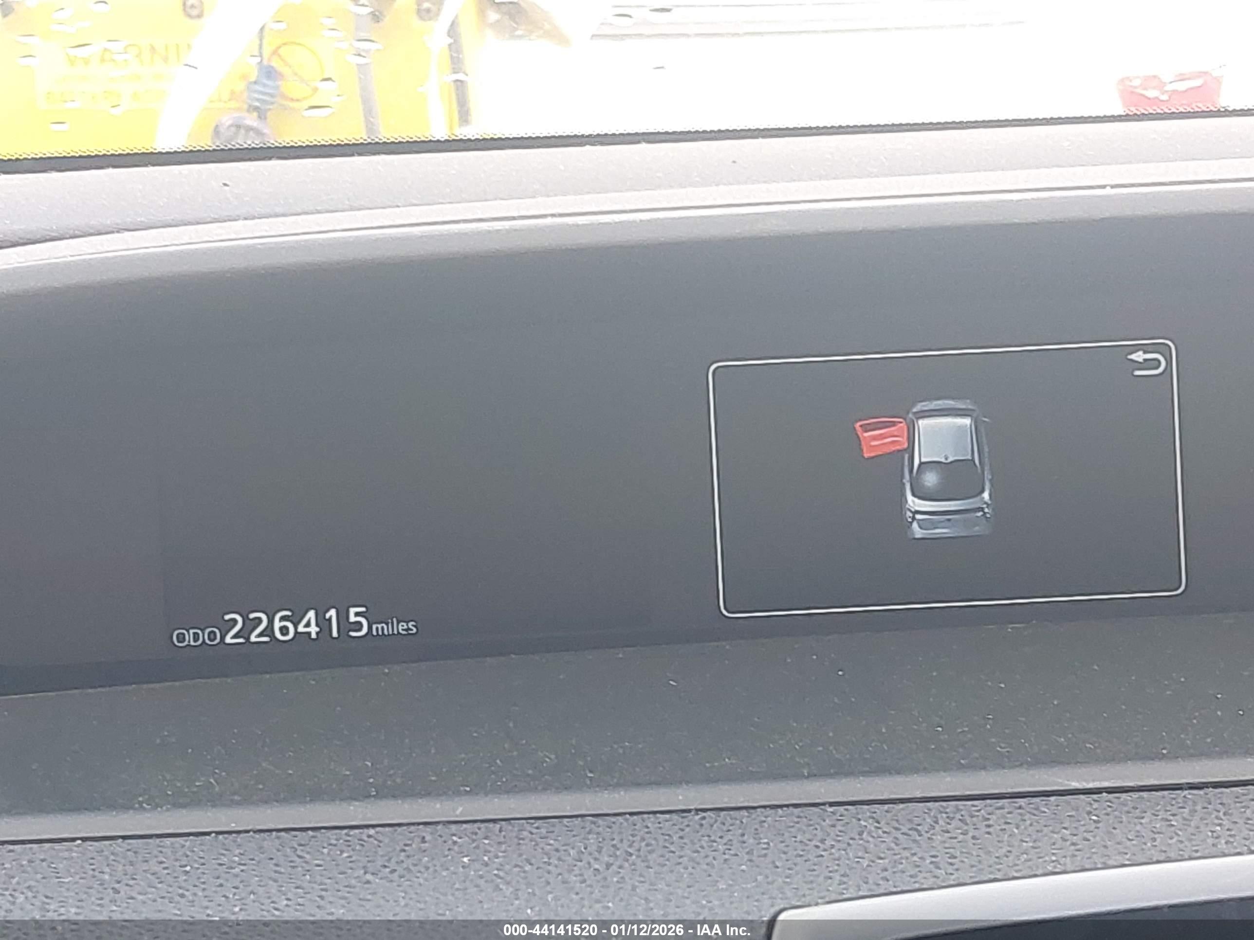 TOYOTA PRIUS image 7