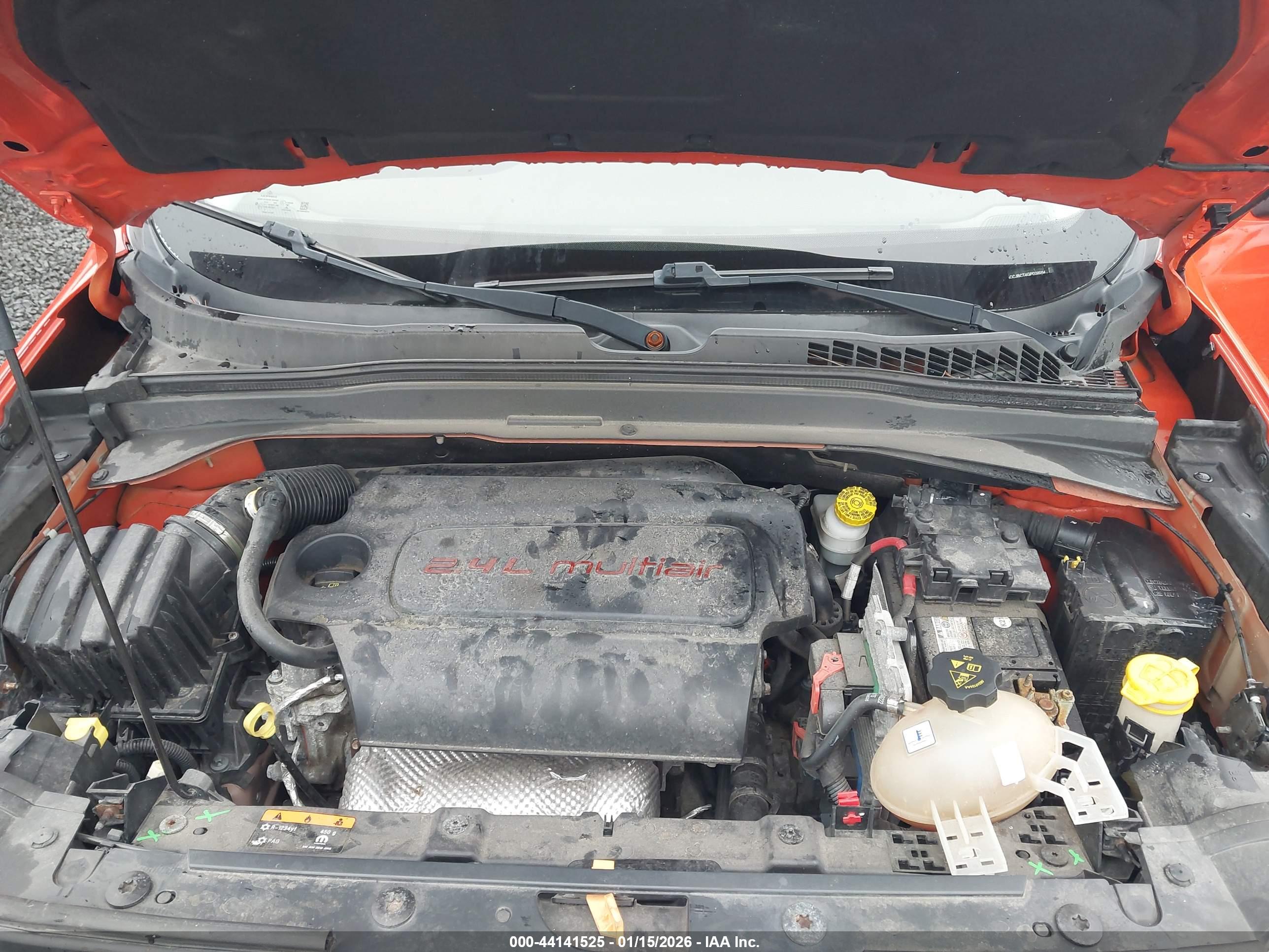 JEEP RENEGADE image 10