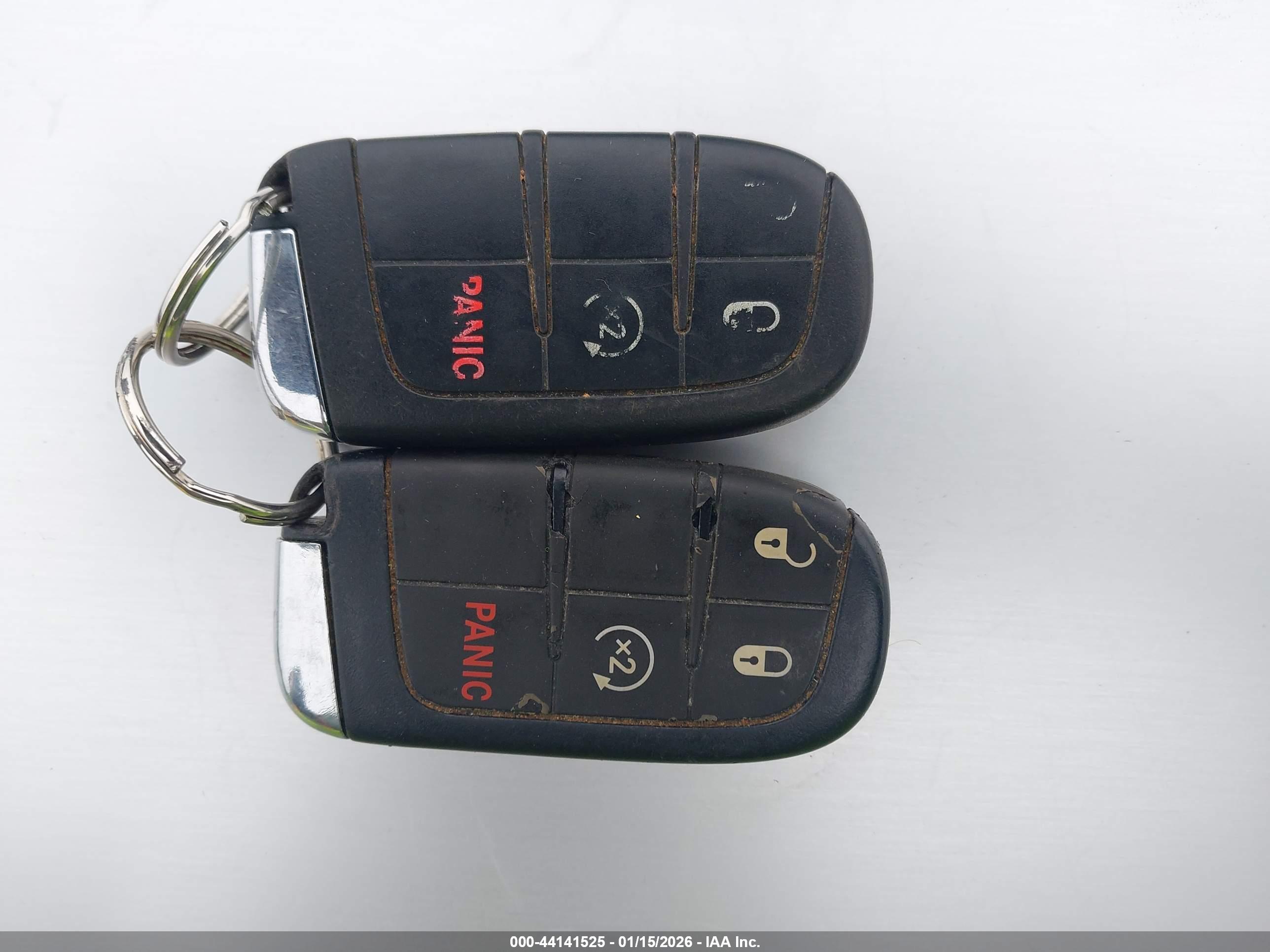 JEEP RENEGADE image 11