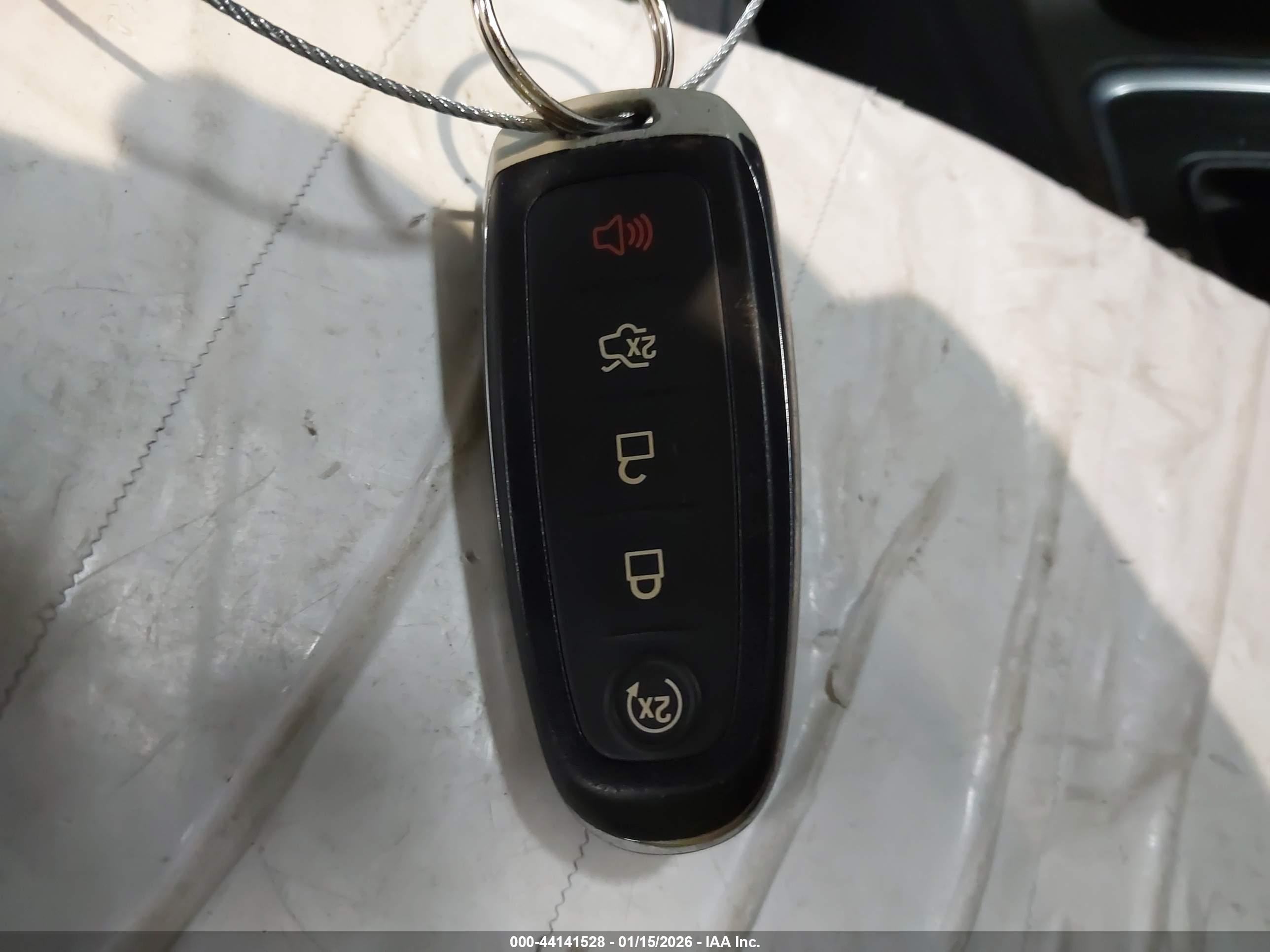 FORD ESCAPE image 11