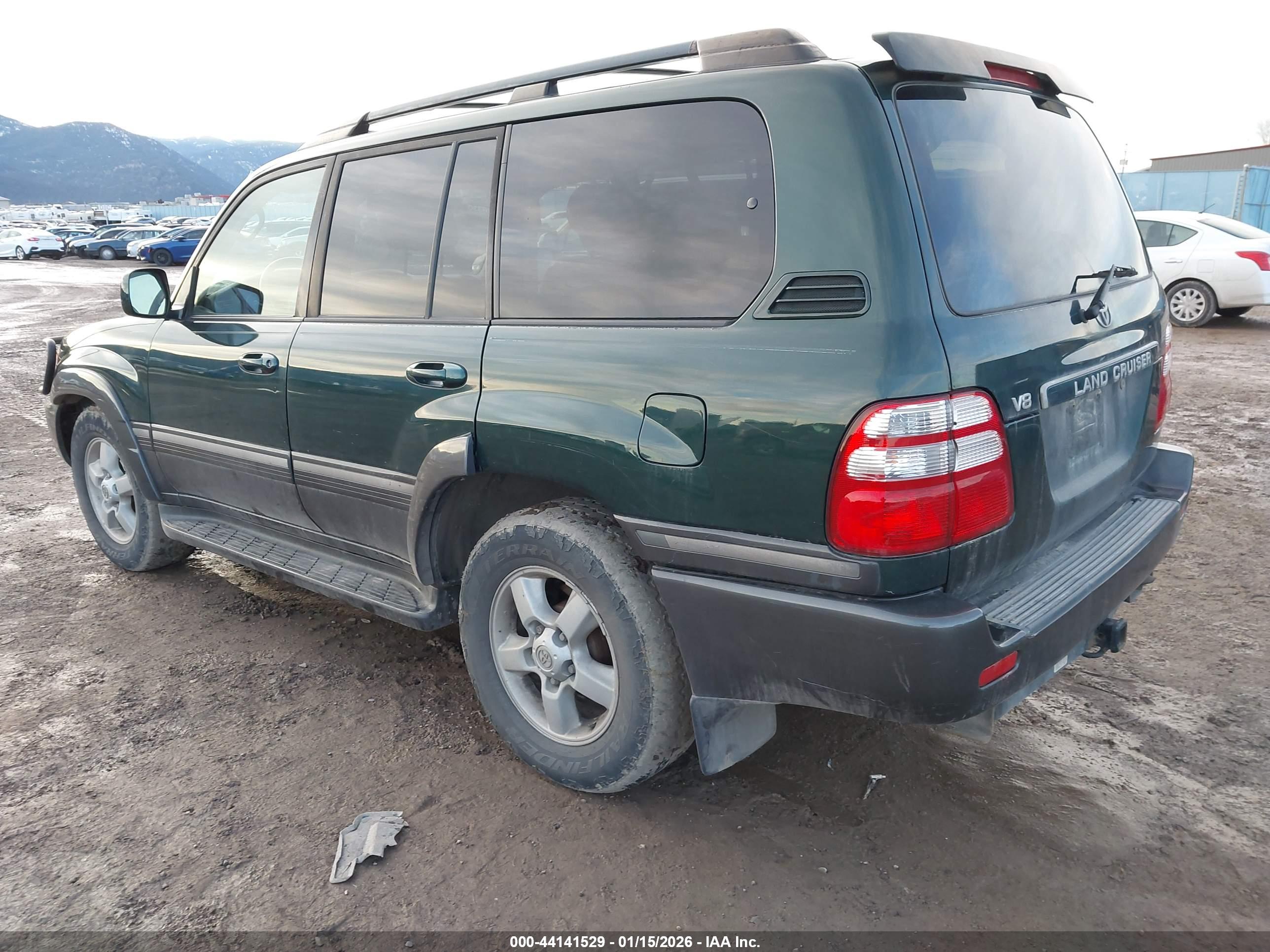 TOYOTA LAND image 3