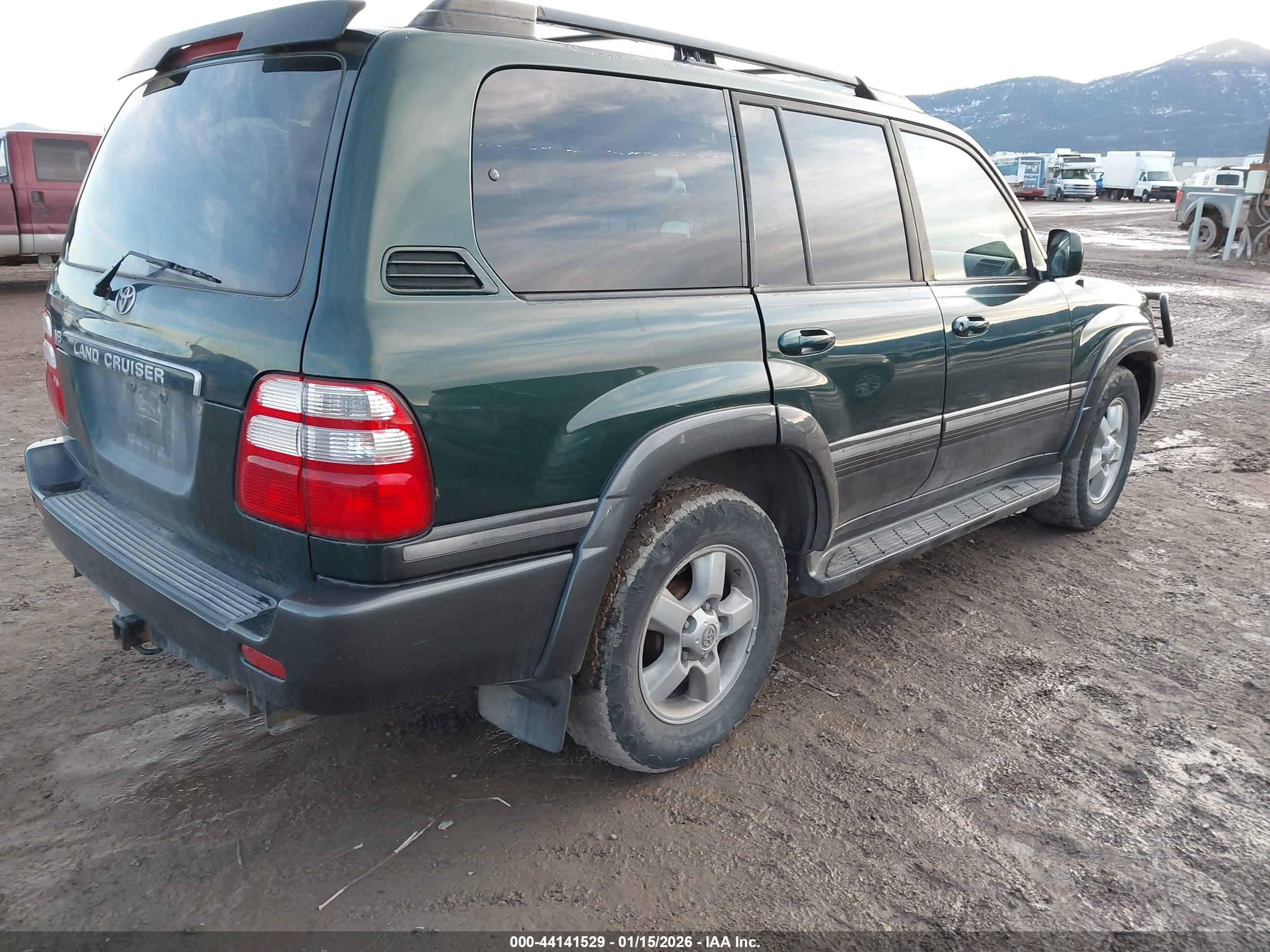 TOYOTA LAND image 4