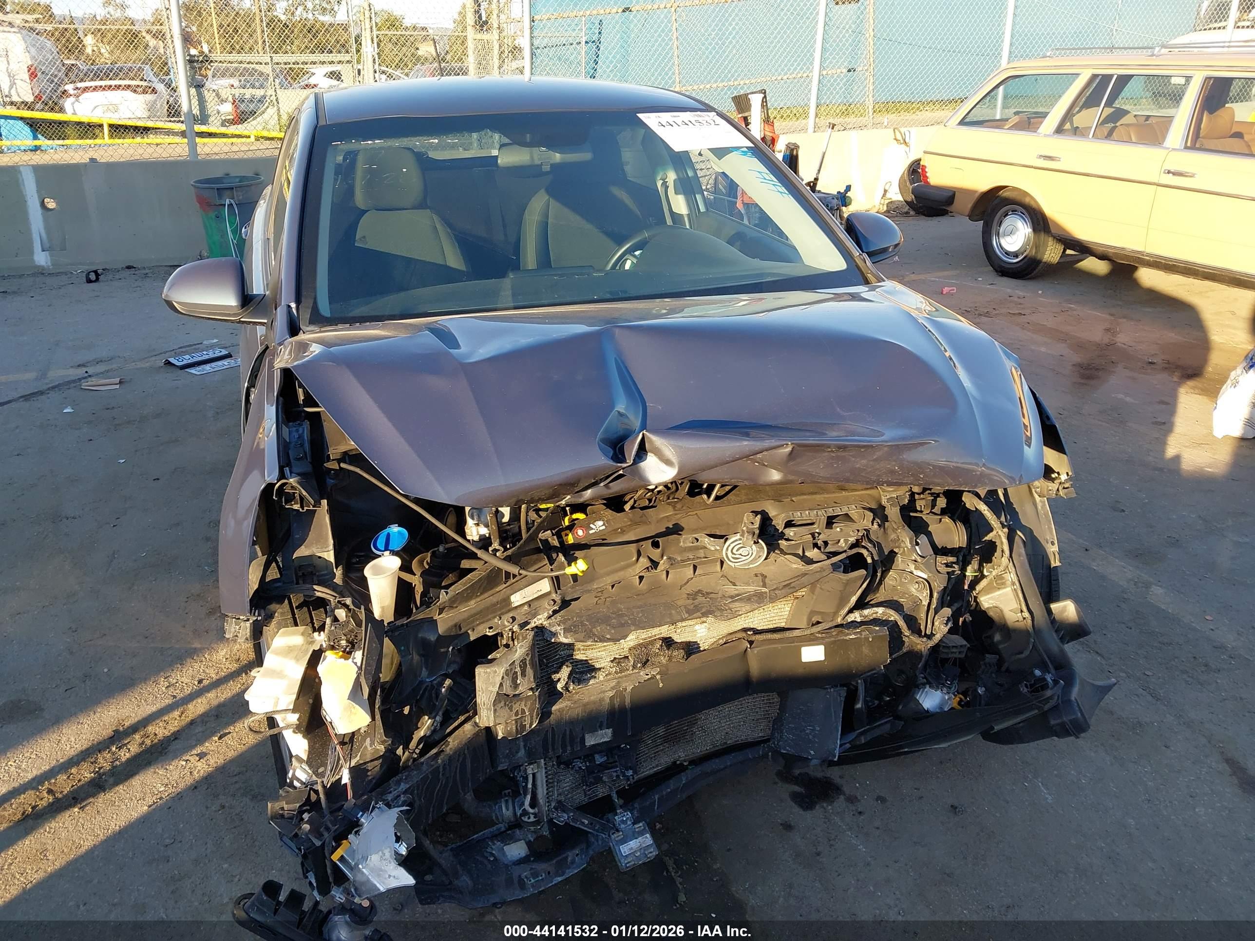 KIA RIO image 6