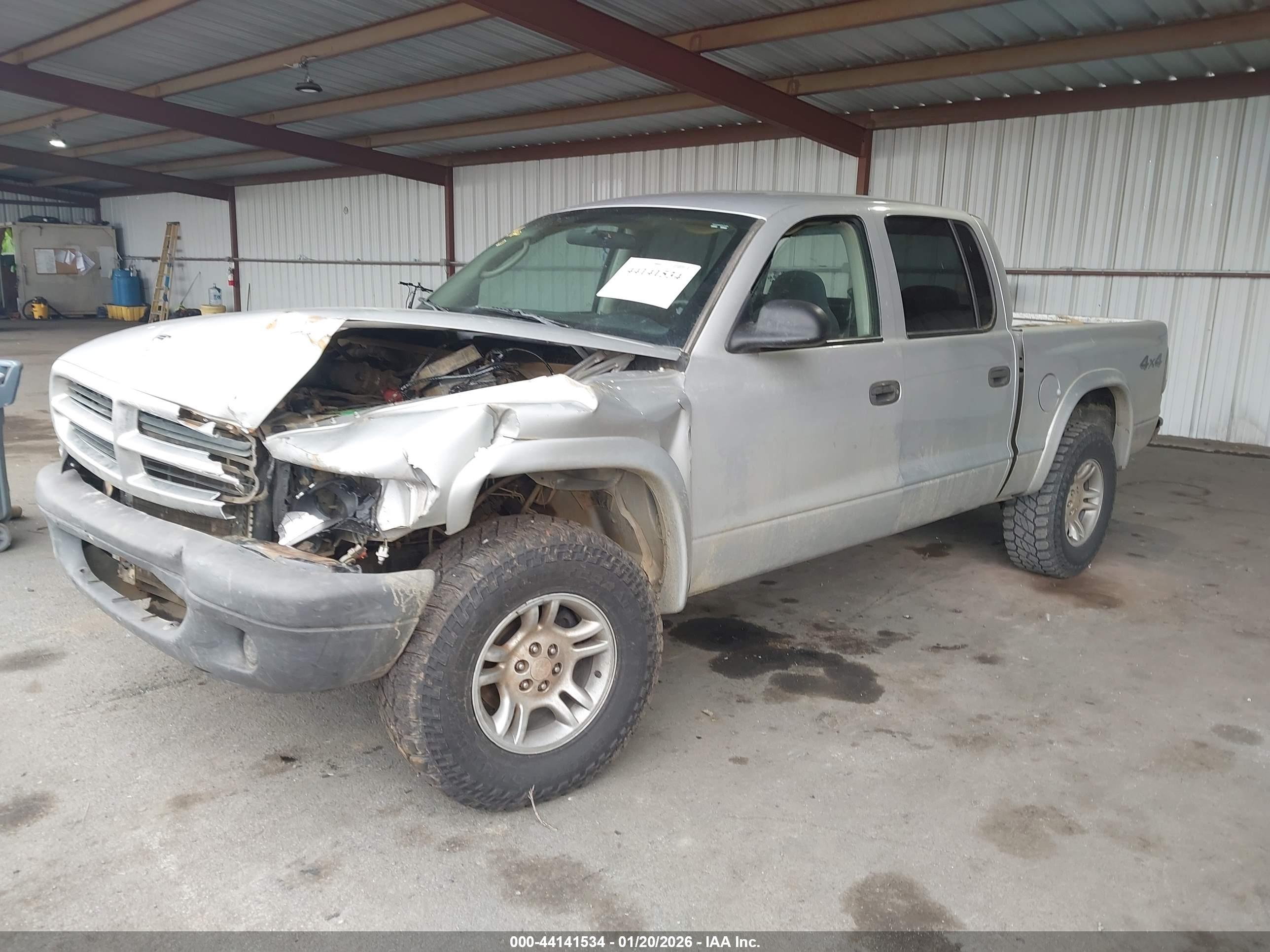 DODGE DAKOTA image 2