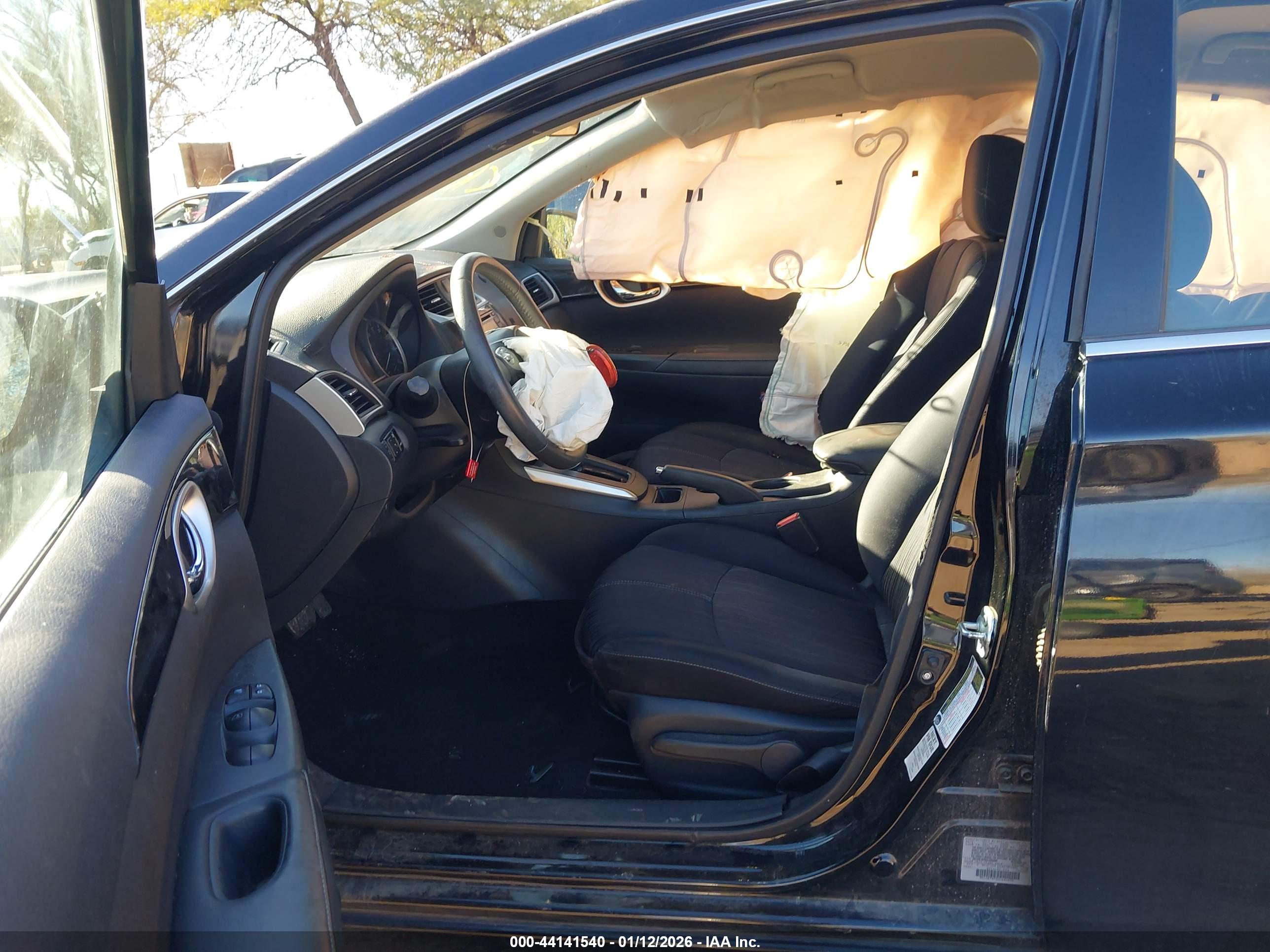 NISSAN SENTRA image 5
