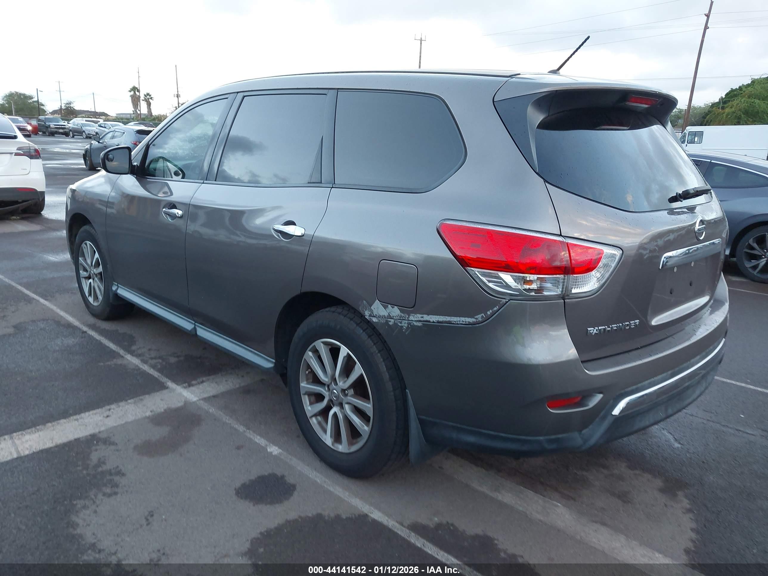 NISSAN PATHFINDER image 3