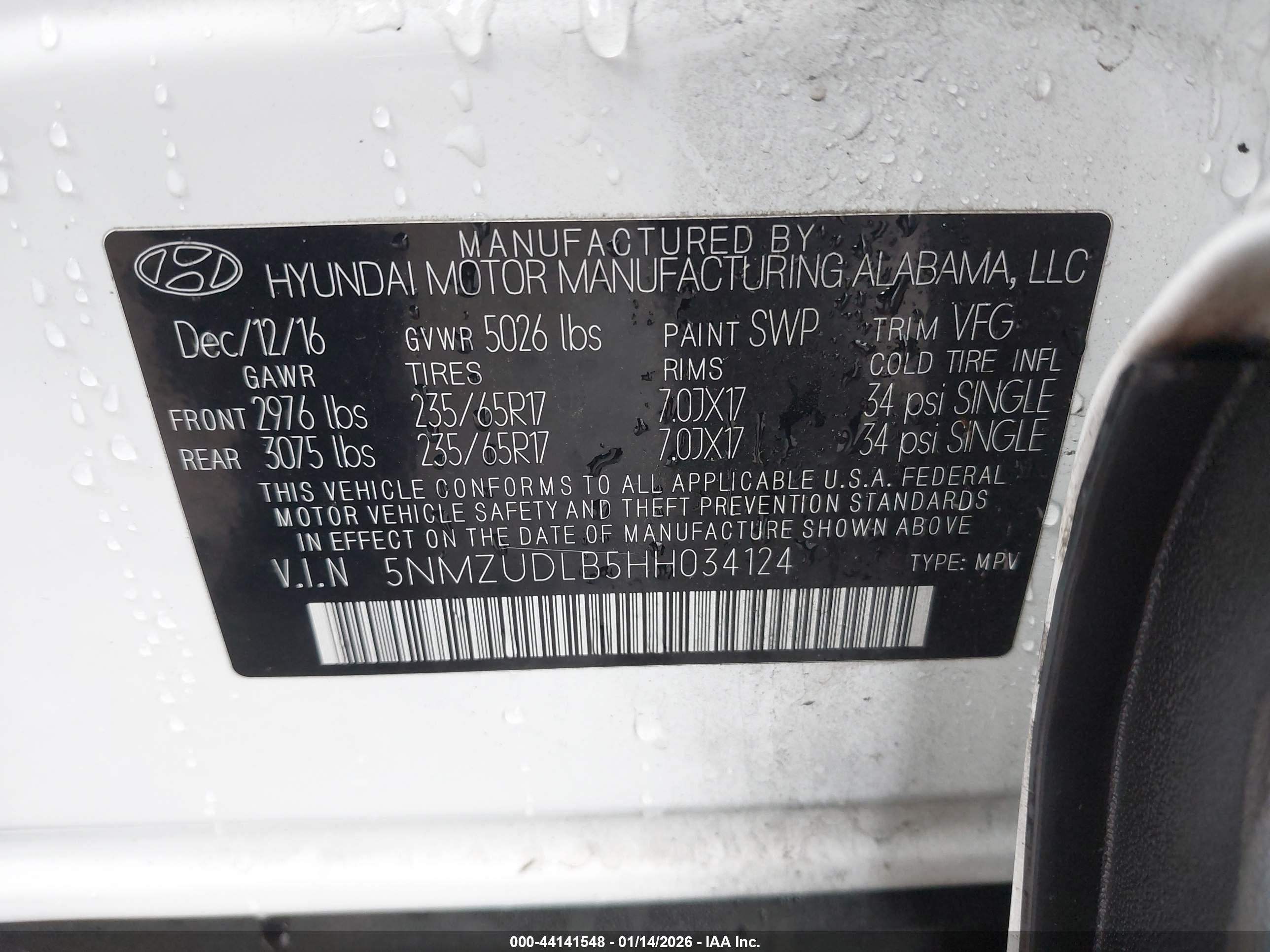HYUNDAI SANTA image 9