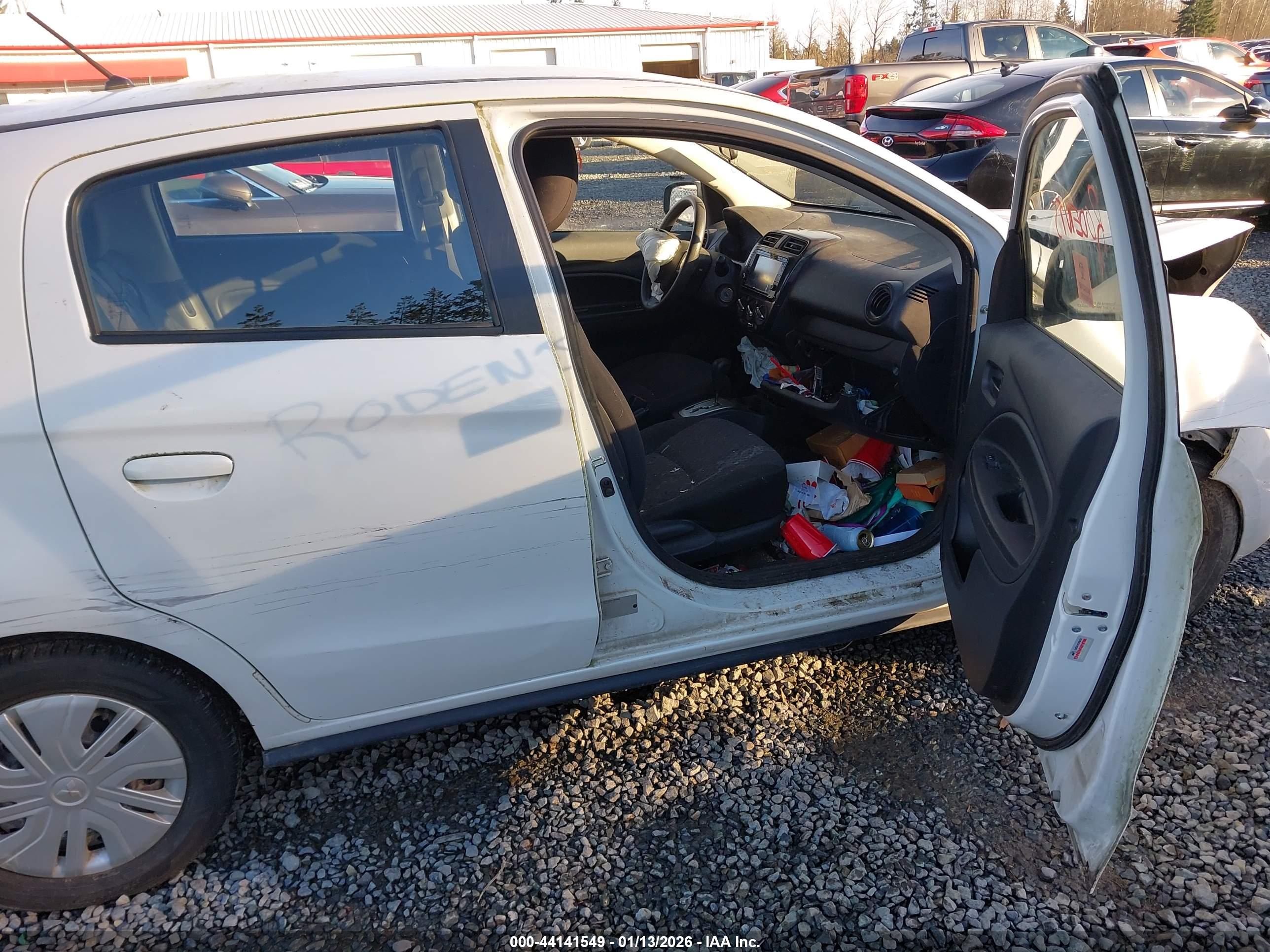 MITSUBISHI MIRAGE image 5
