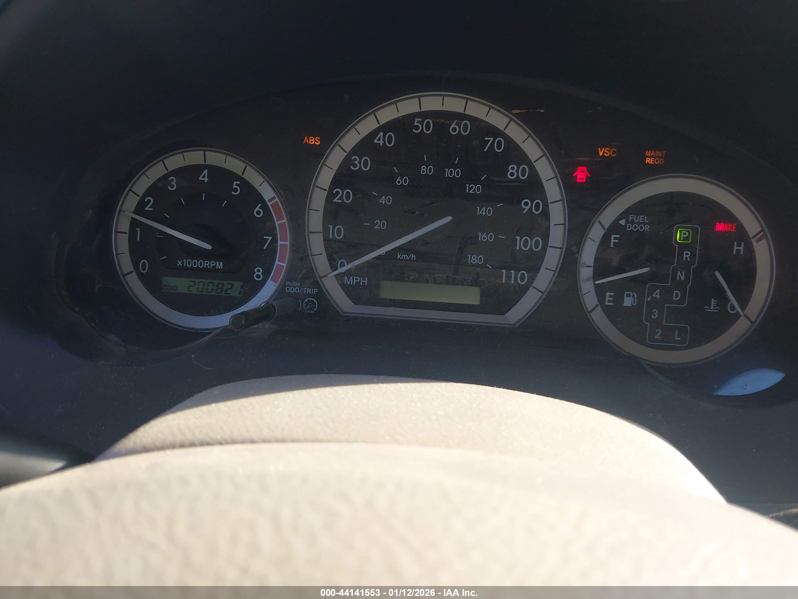 TOYOTA SIENNA image 7