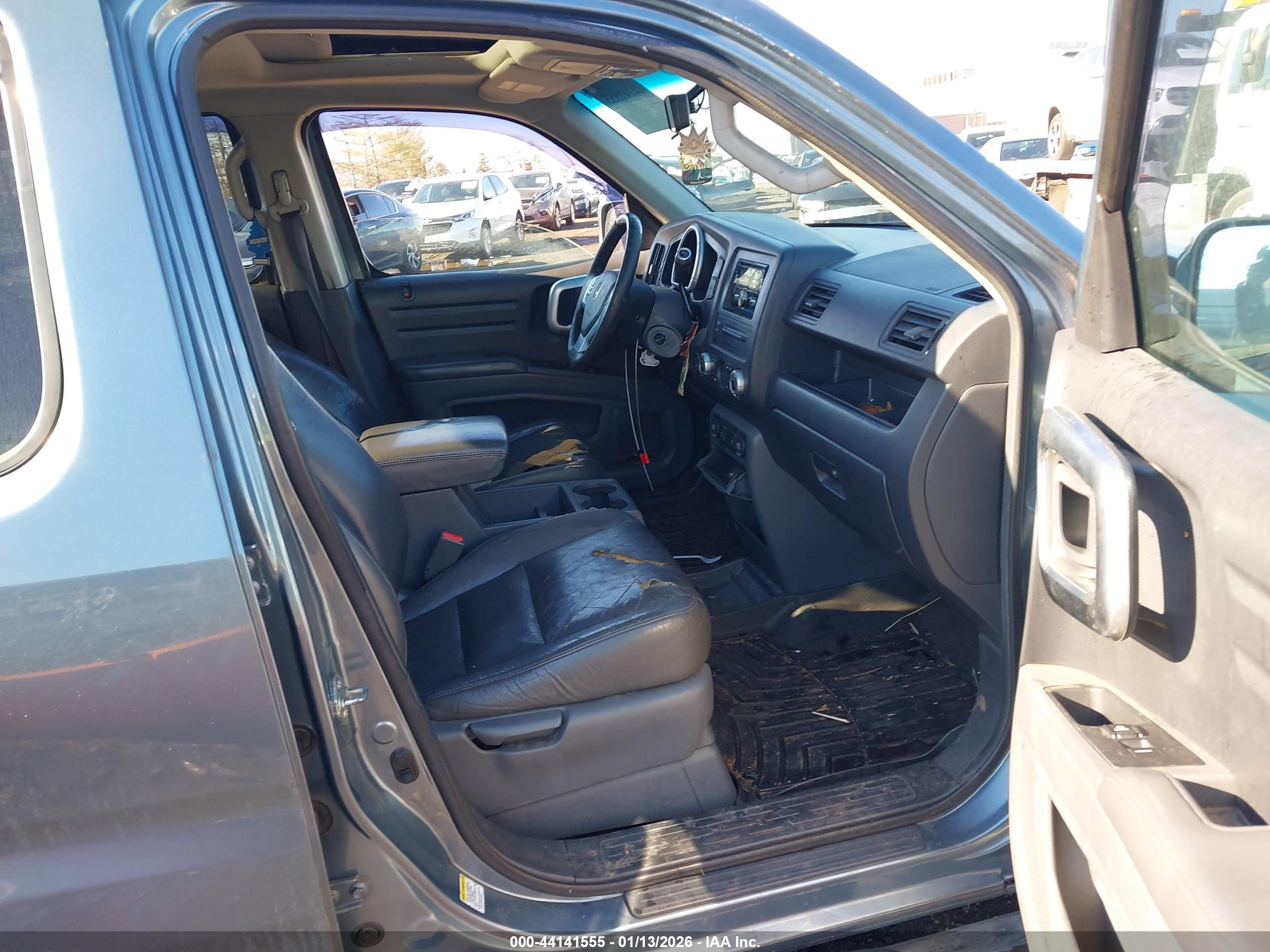 HONDA RIDGELINE image 5