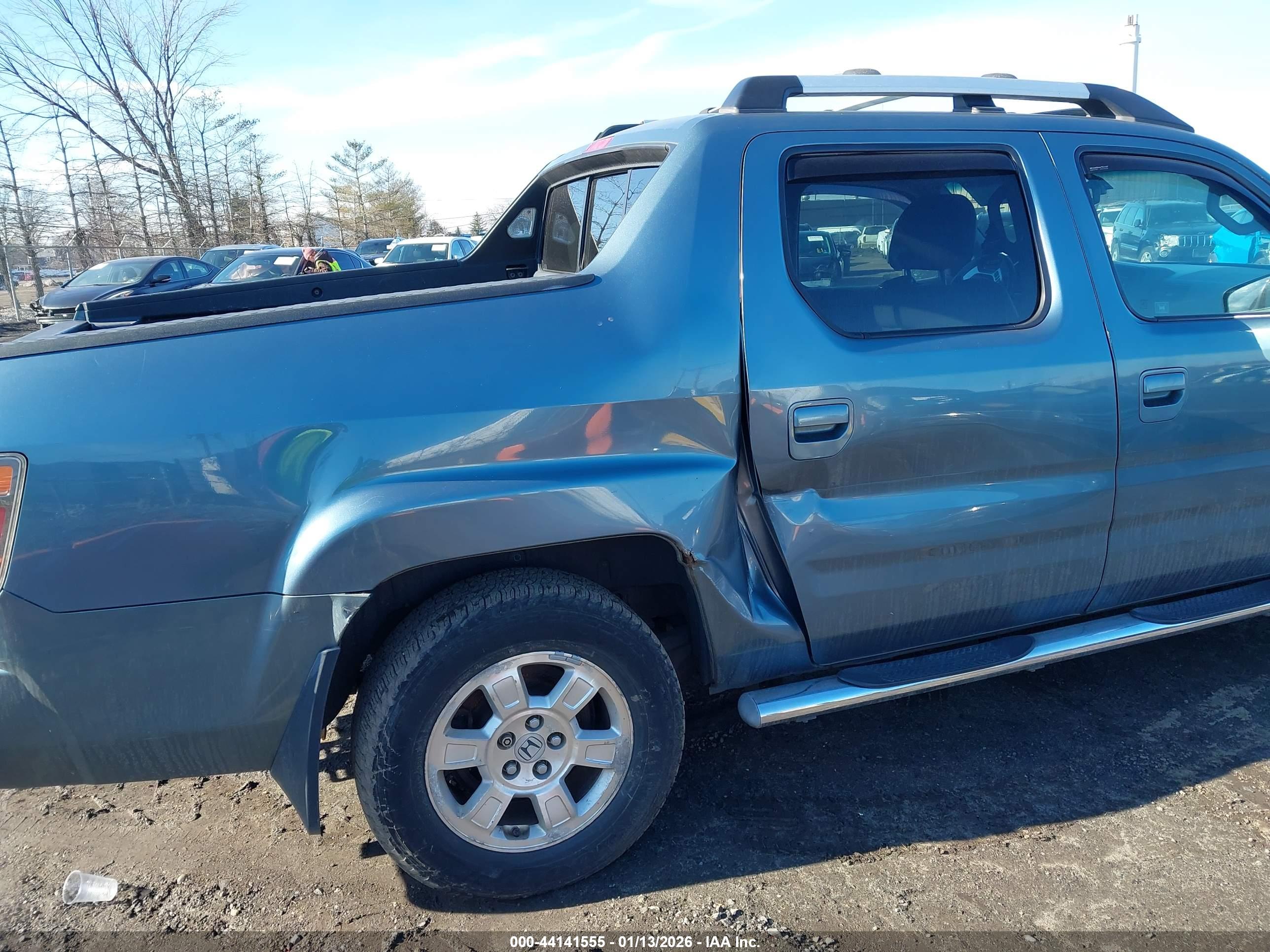 HONDA RIDGELINE image 6