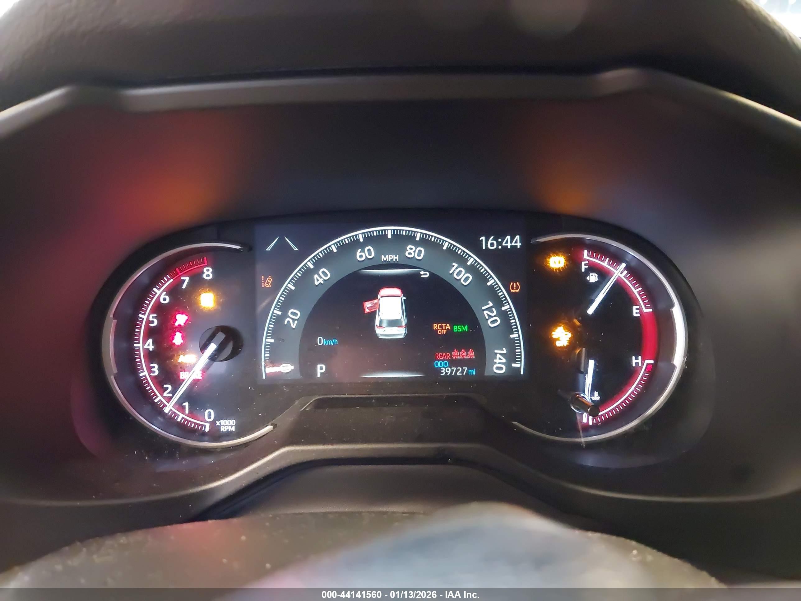 TOYOTA RAV4 image 7