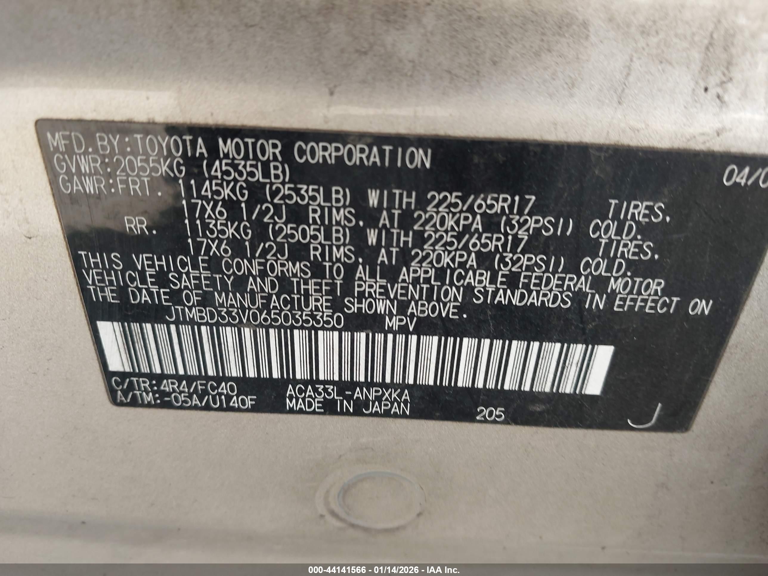 TOYOTA RAV4 image 9