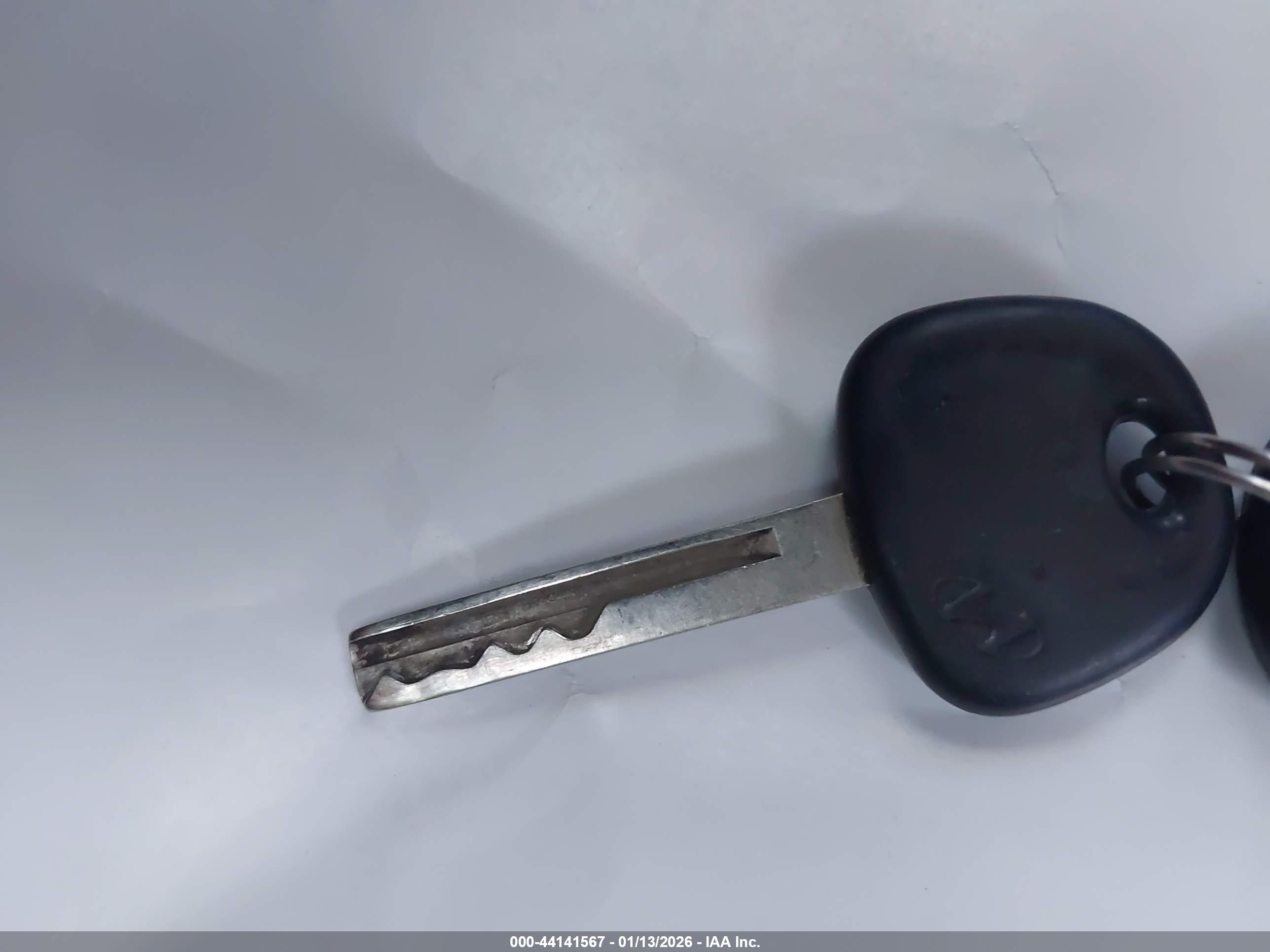 HYUNDAI ACCENT image 11