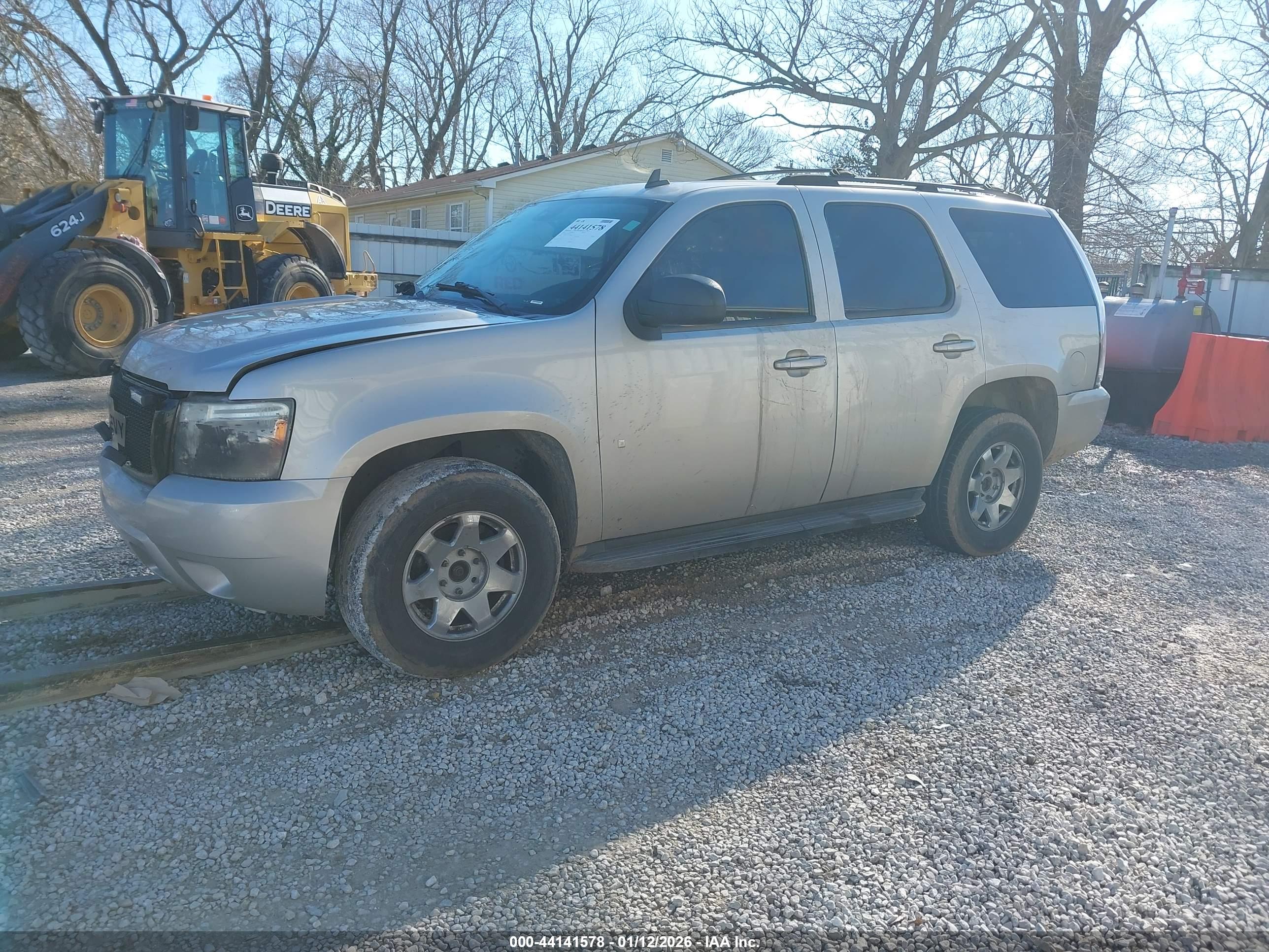 CHEVROLET TAHOE image 2
