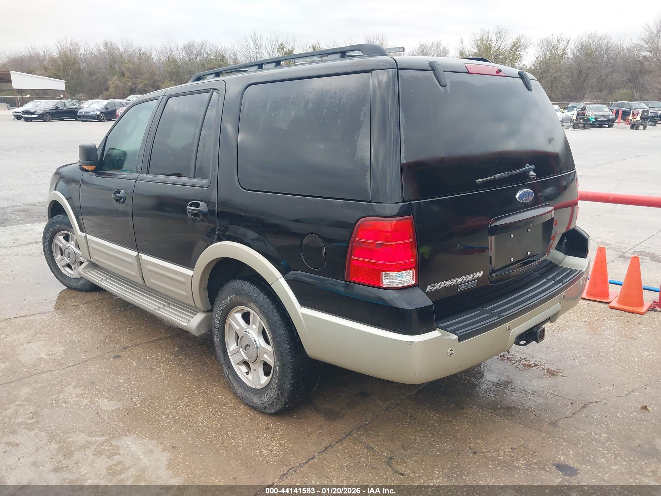 FORD EXPEDITION image 3