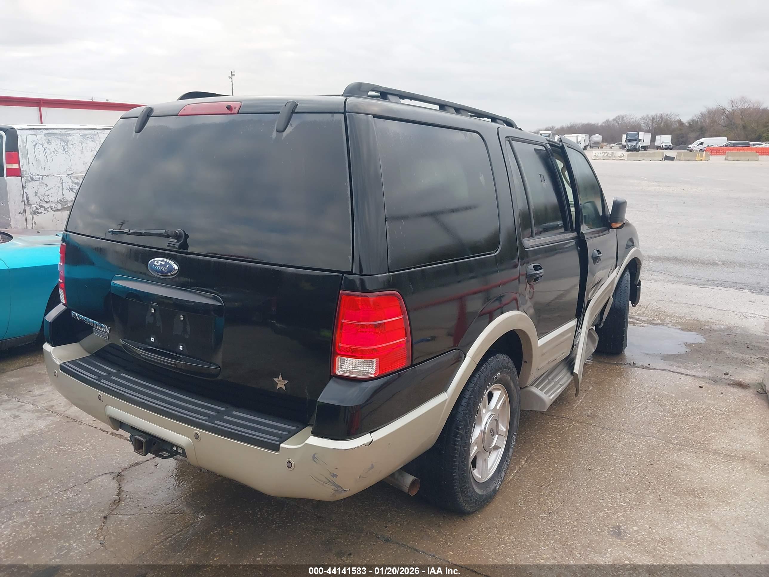 FORD EXPEDITION image 4